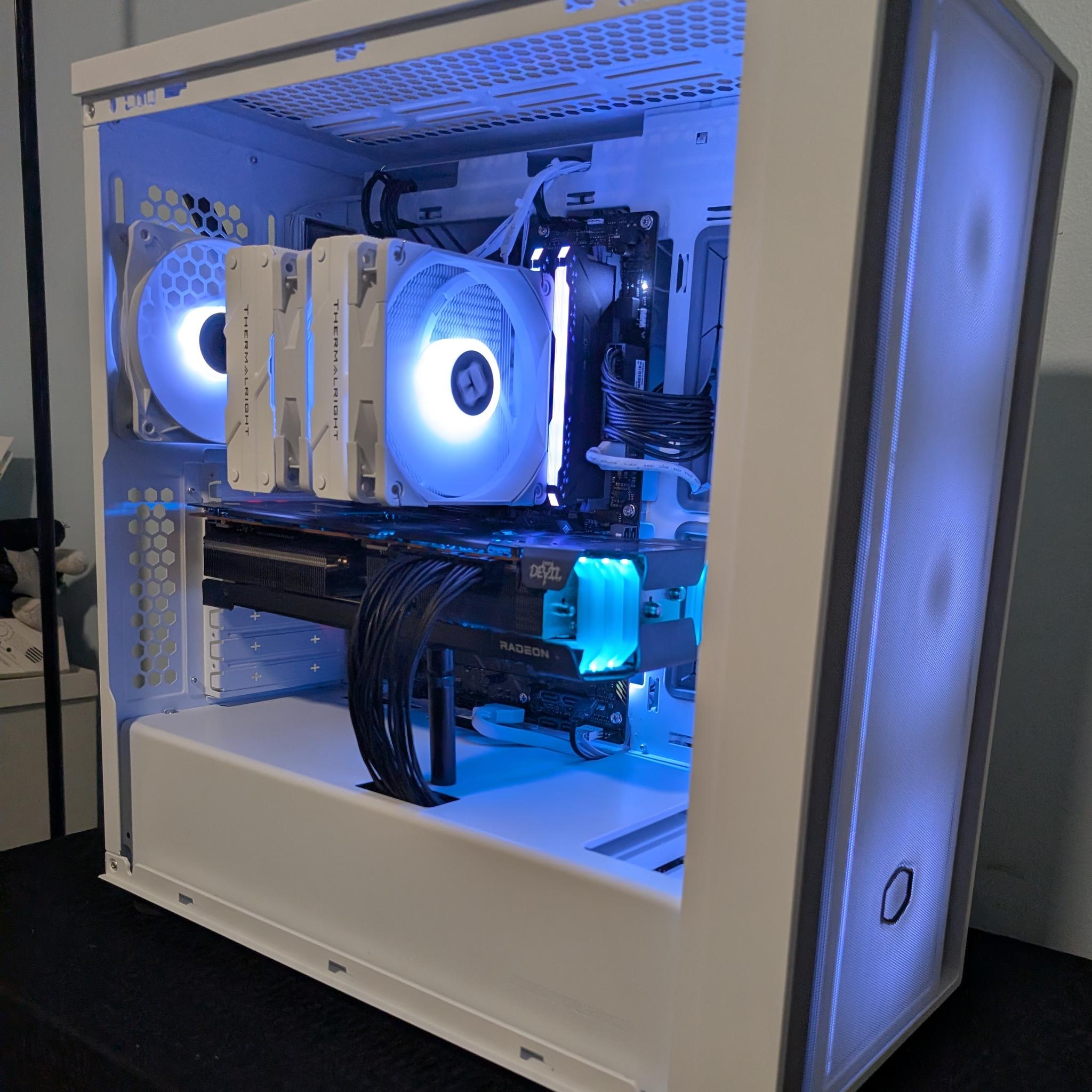 RX 6950 XT-Ryzen 7 5800x-32 GB RAM-1 TB NVME Powerhouse Gaming PC SSD