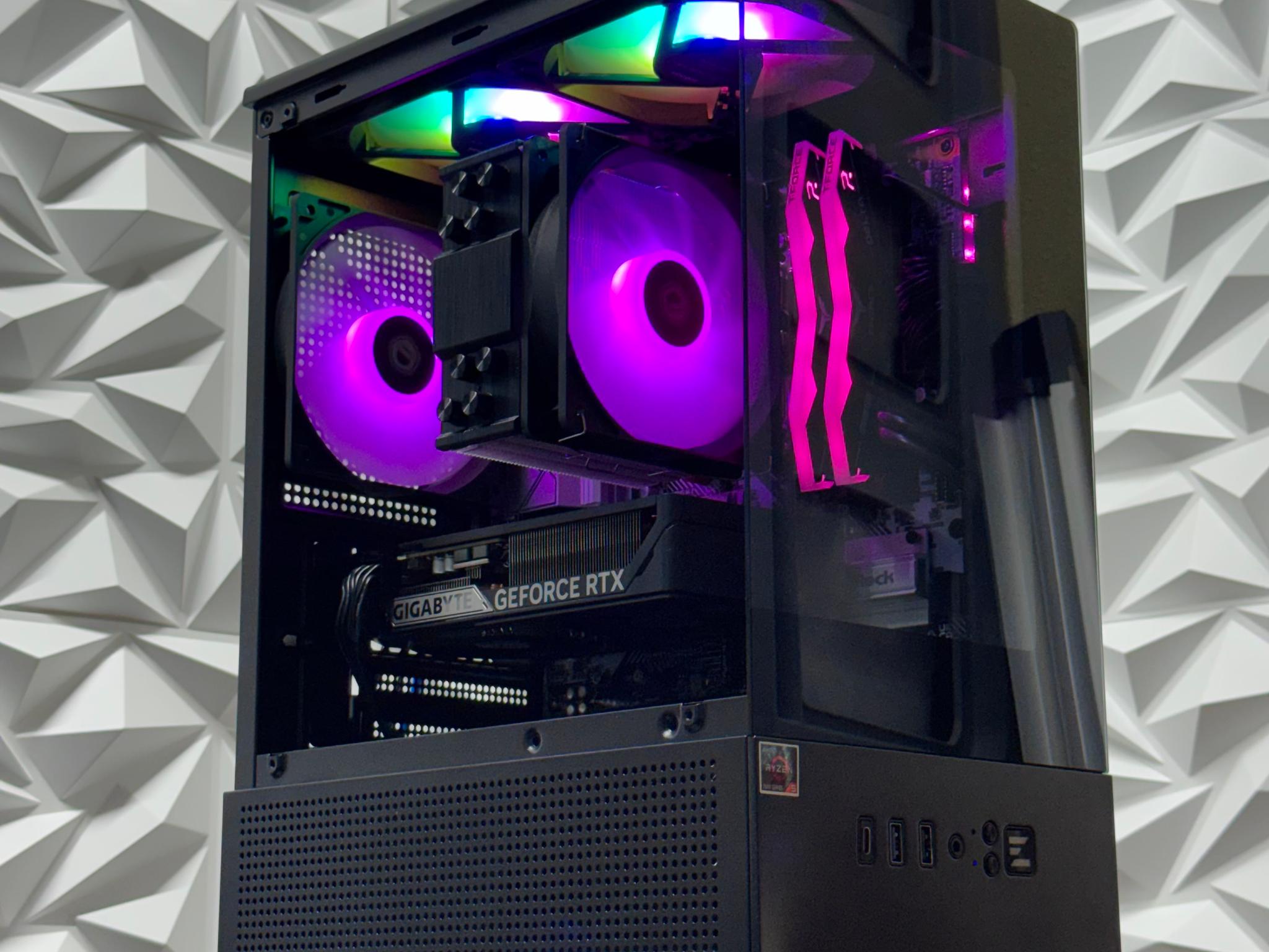RTX 5060 / Ryzen 5 7600x / 16GB 6000MHz DDR5 / 500GB P310 Crucial ssd / windows 11 pro