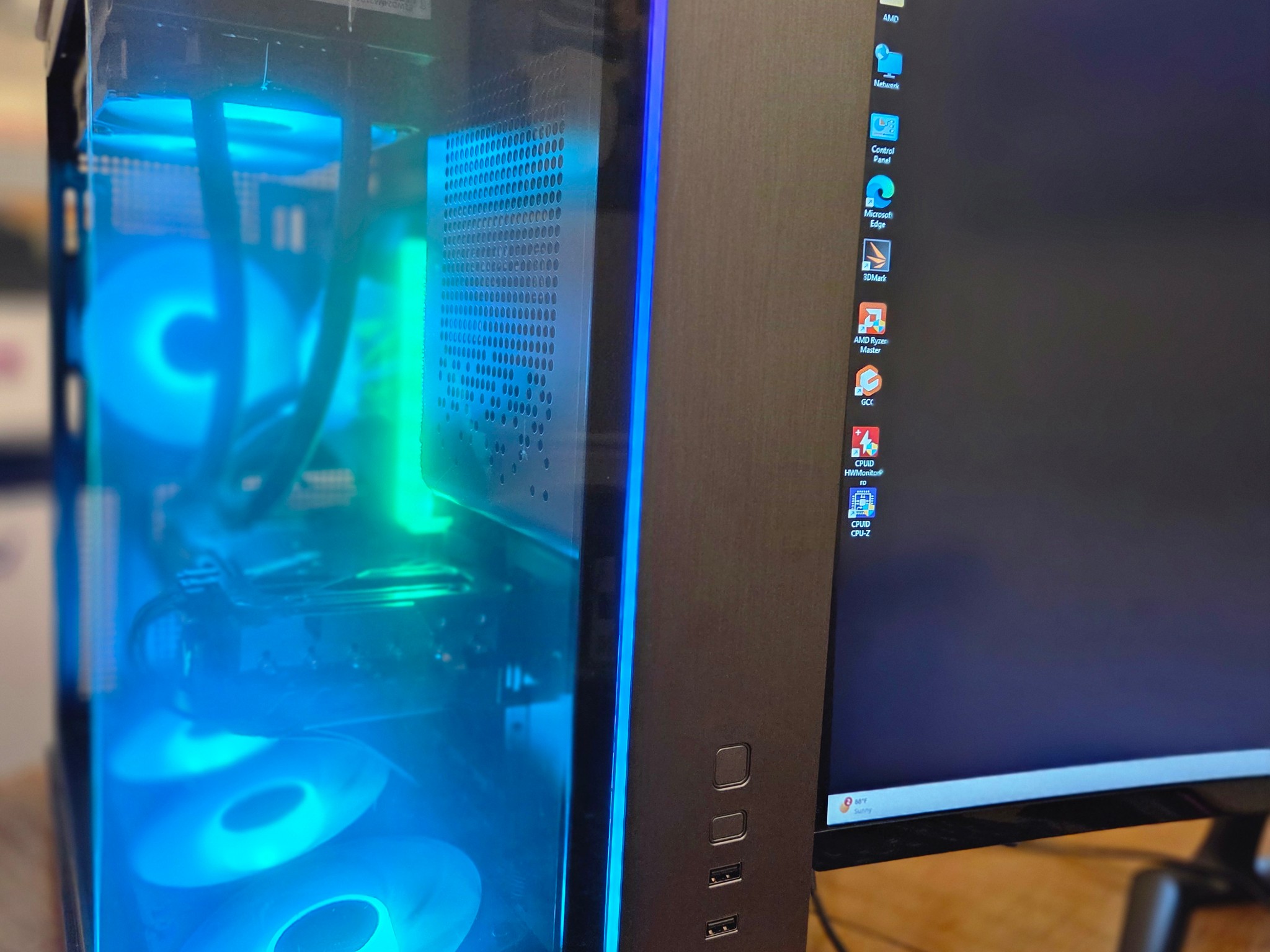 🎮Pro Gamer🎮AMD Ryzen 5 9600x | RTX 3080 10GB | 32GB DDR5 5200mhz | 1TB NVMe Gen 5 | RGB Win11+Wifi