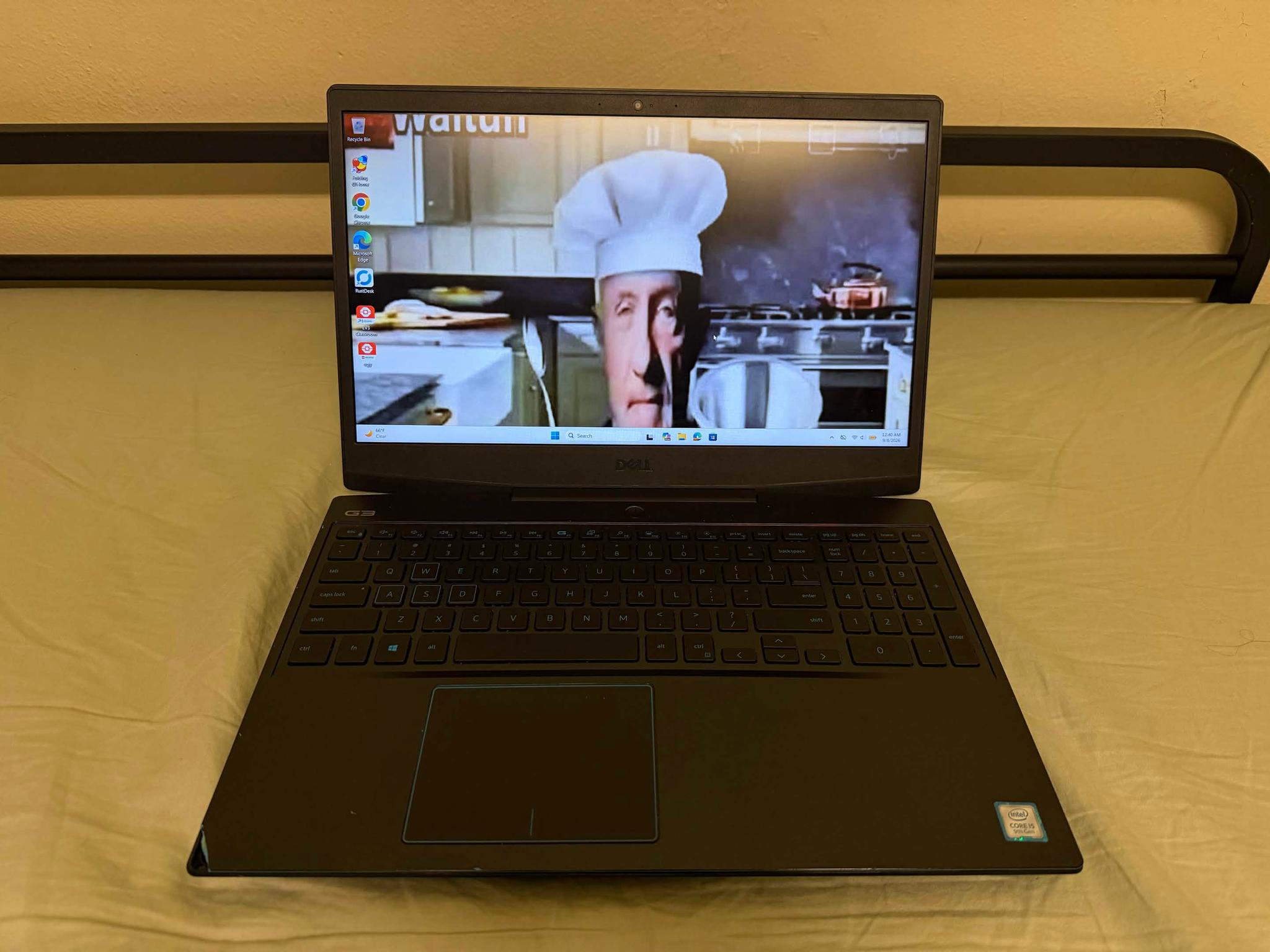 2020 Dell G3 Gaming Laptop - 1660Ti Max Q GPU, 960GB Storage