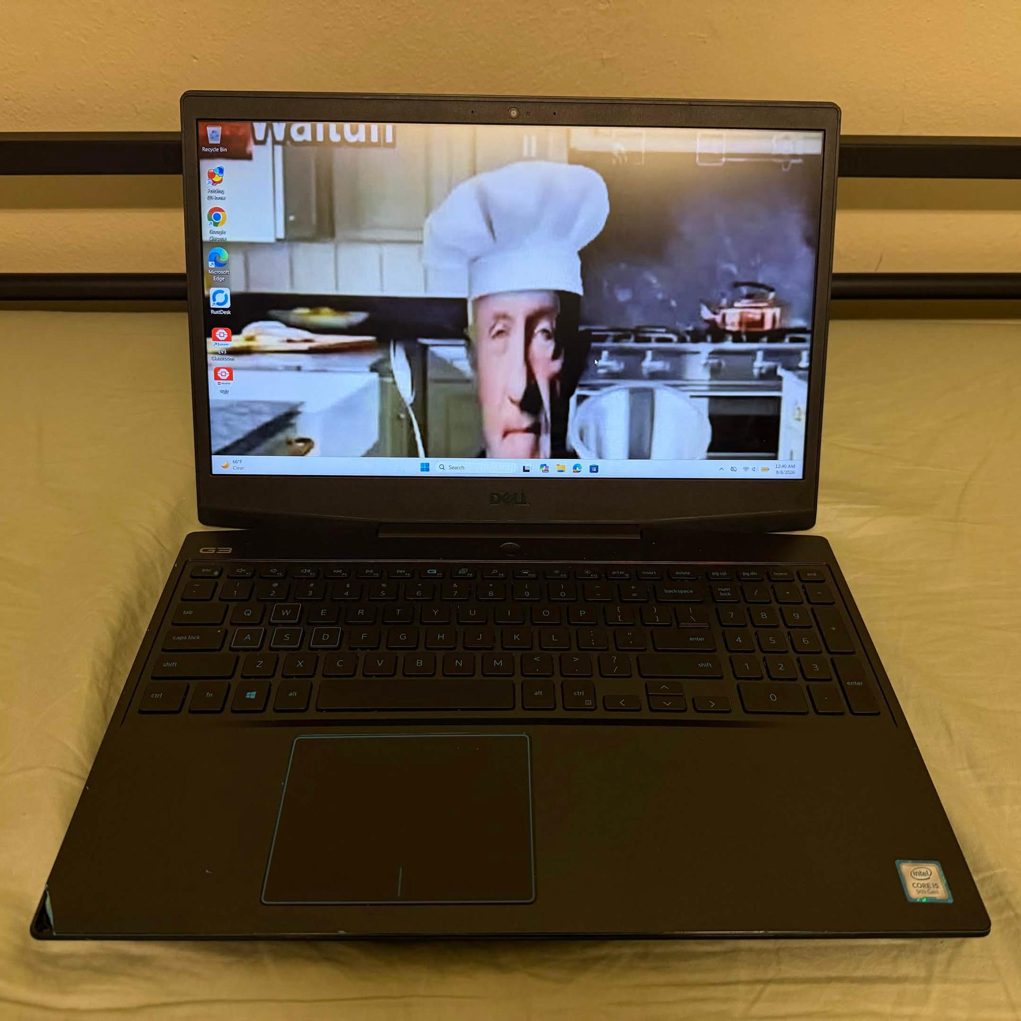 2020 Dell G3 Gaming Laptop - 1660Ti Max Q GPU, 960GB Storage