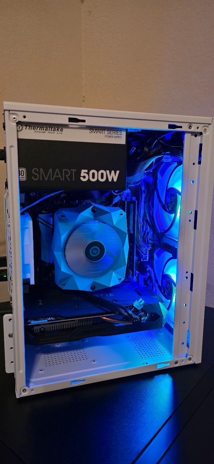 "Aurora Squared" Custom Gaming PC - i5 7600K @ 4.2 GHZ/ 1060 6GB