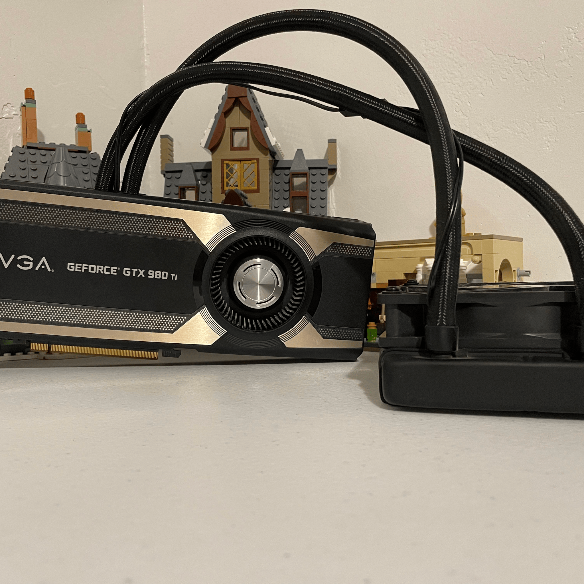EVGA Nvidia GTX 980TI Hybrid