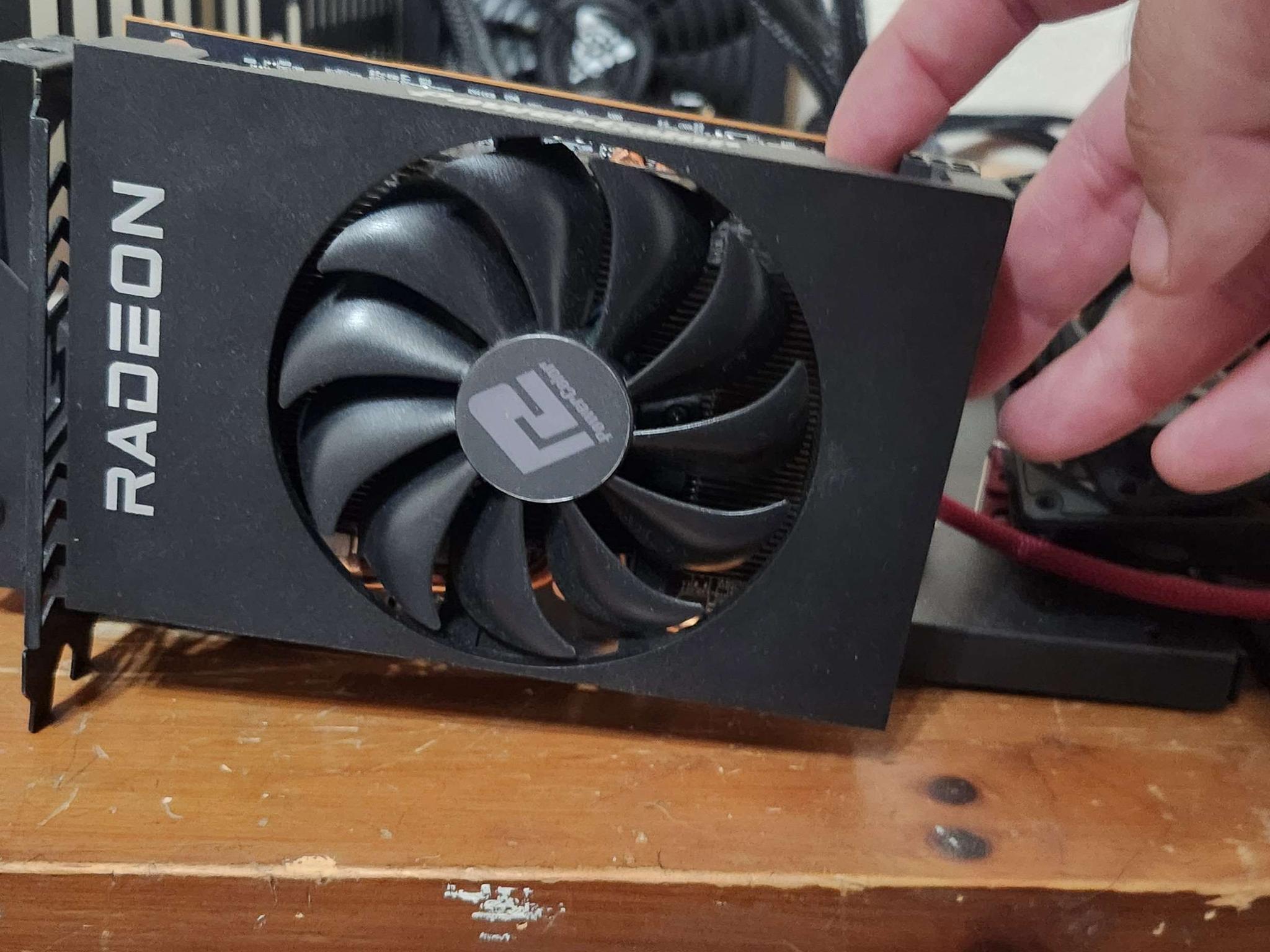 AMD Radeon RX 6500 XT - Image 1