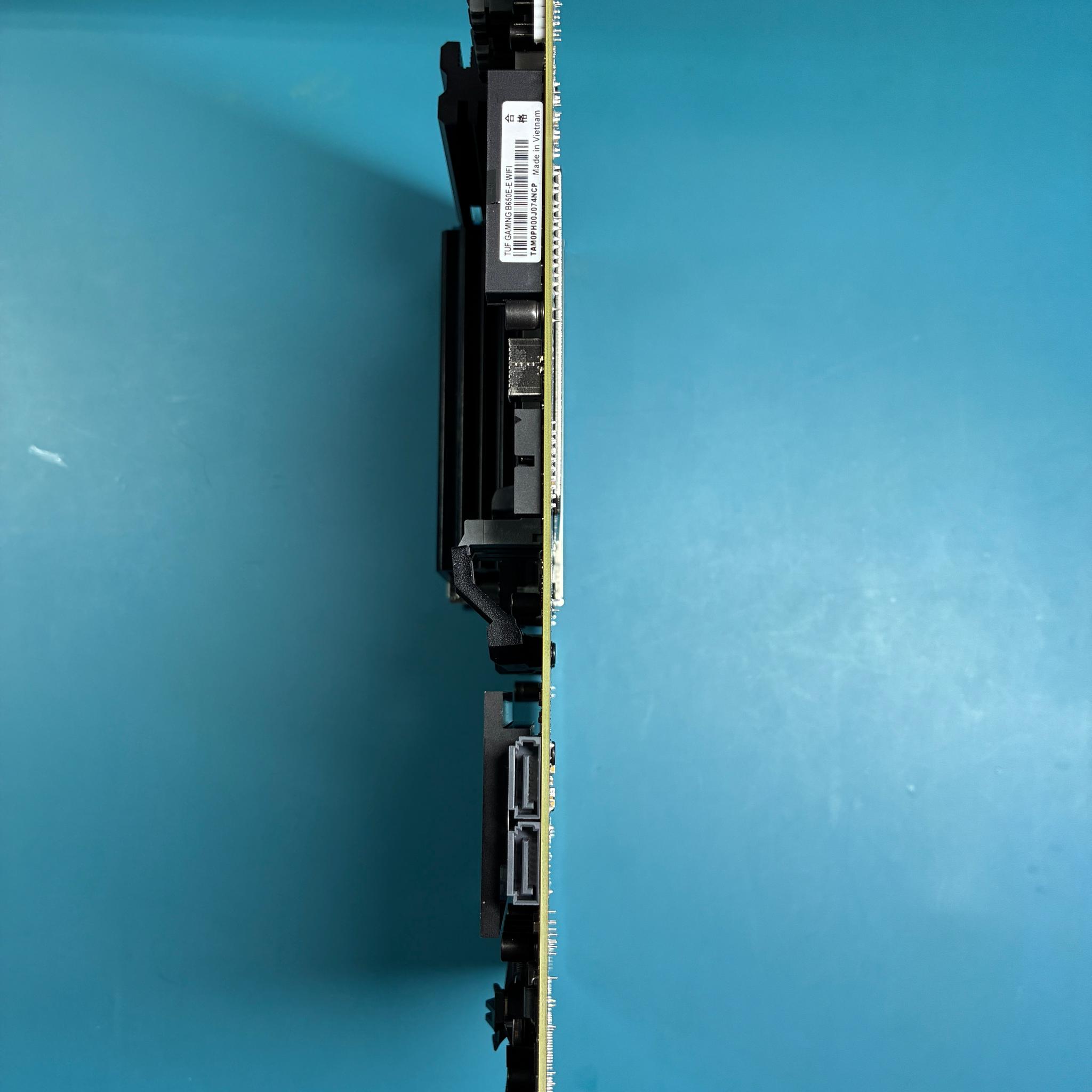 Asus TUF GAMING B650E-E WIFI (Motherboard)