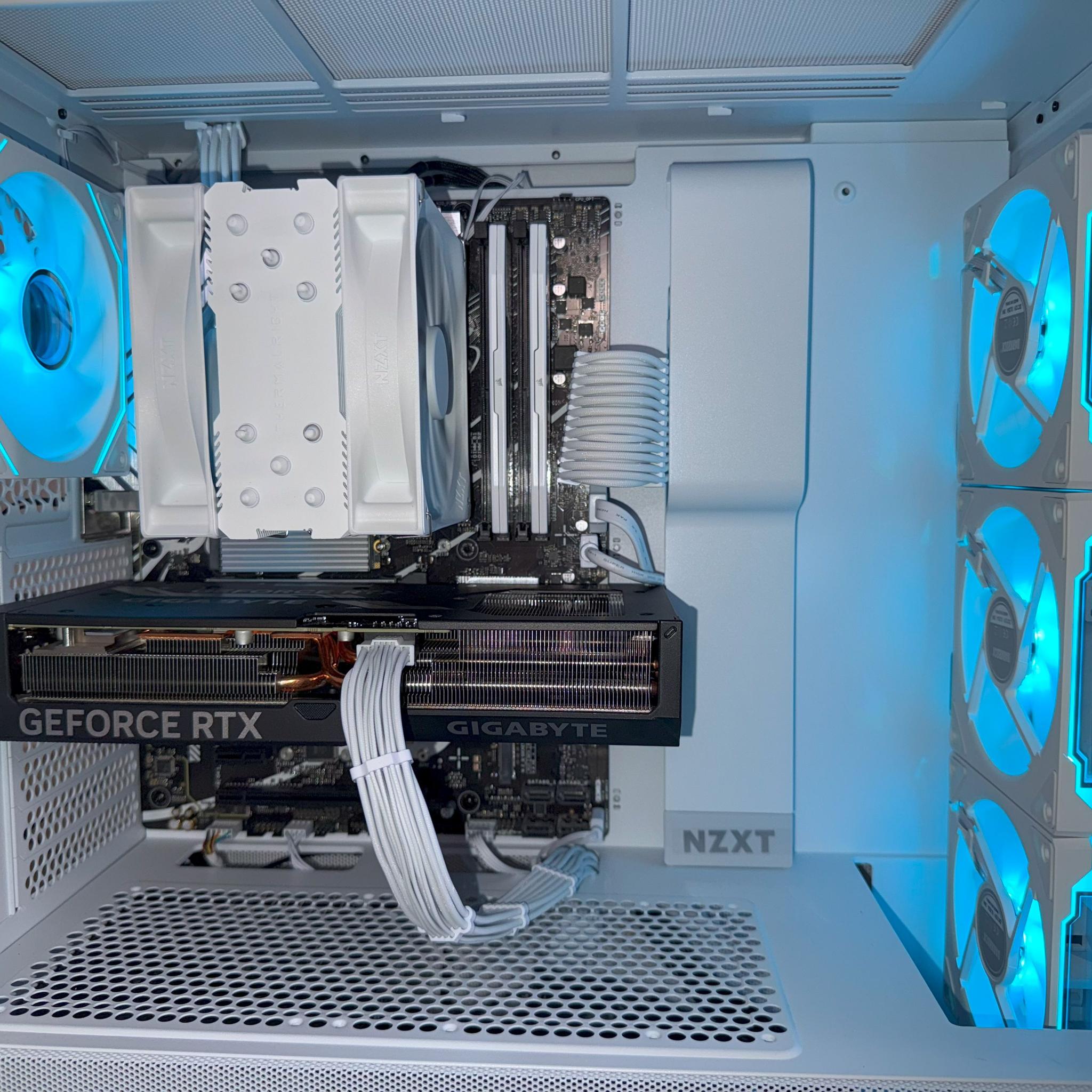 RTX 4070 Ti 12gb Vram | Intel i5 13600K | 32gb DDR5 | 1tb NVME |⚡