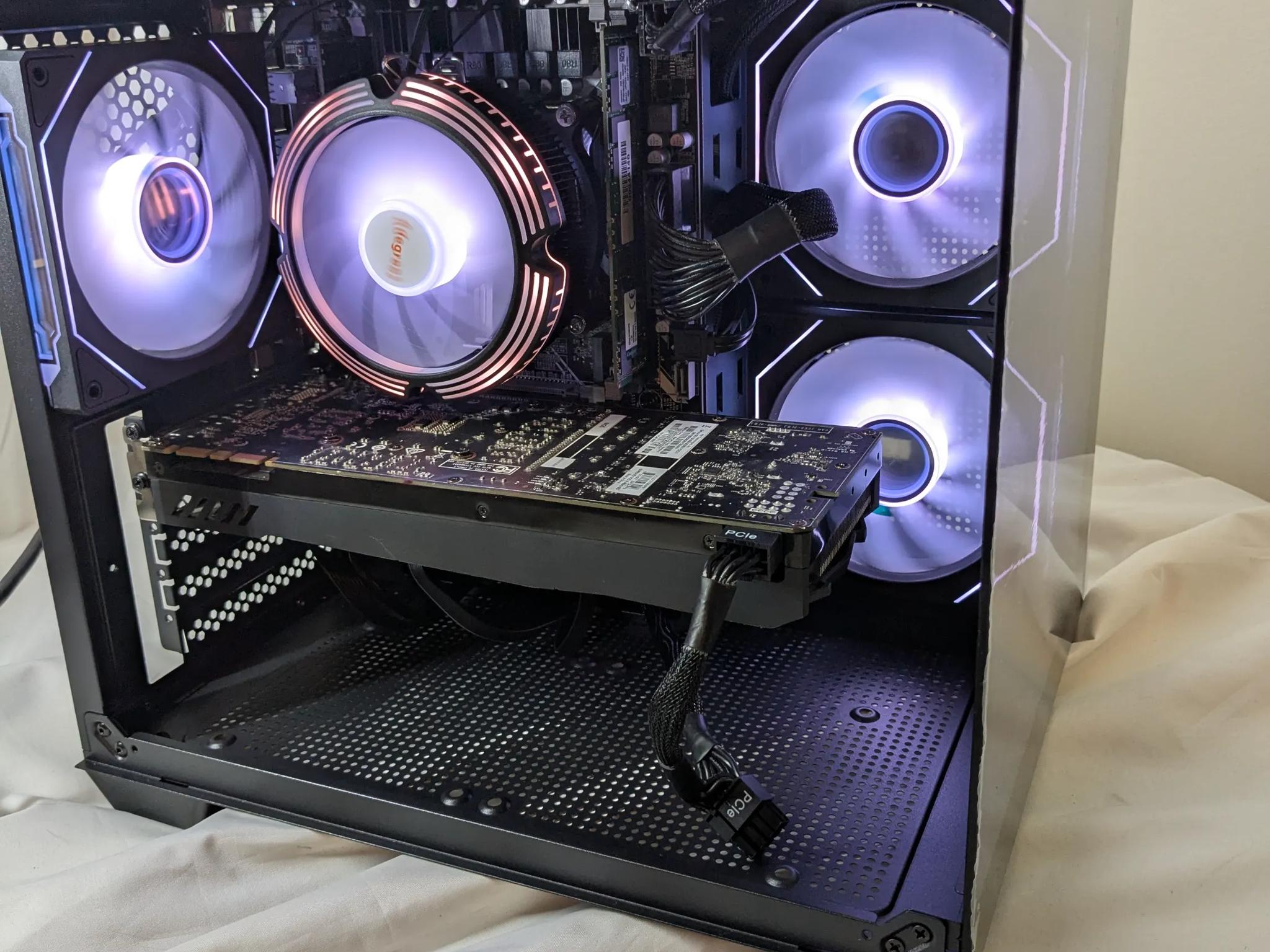 GTX 1080 | 14 cores 28 threads | 32 GB RAM | Windows 11 home