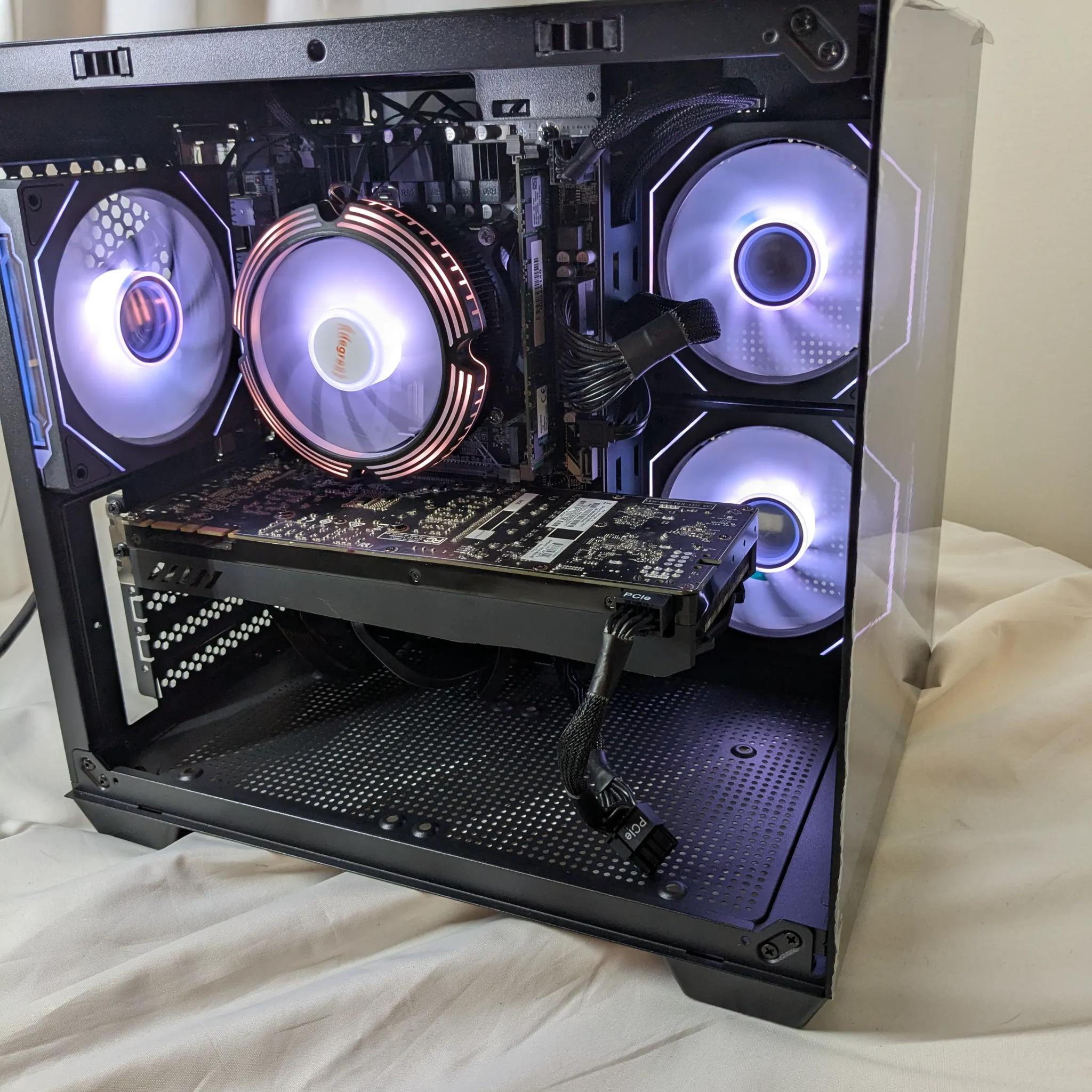 GTX 1080 | 14 cores 28 threads | 32 GB RAM | Windows 11 home
