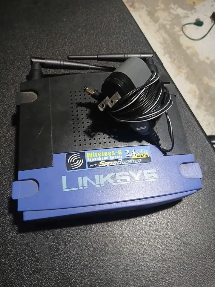 Linksys WRT54GS V7.2 Wireless-G Broadband Router with Speed Booster 2.4GHz