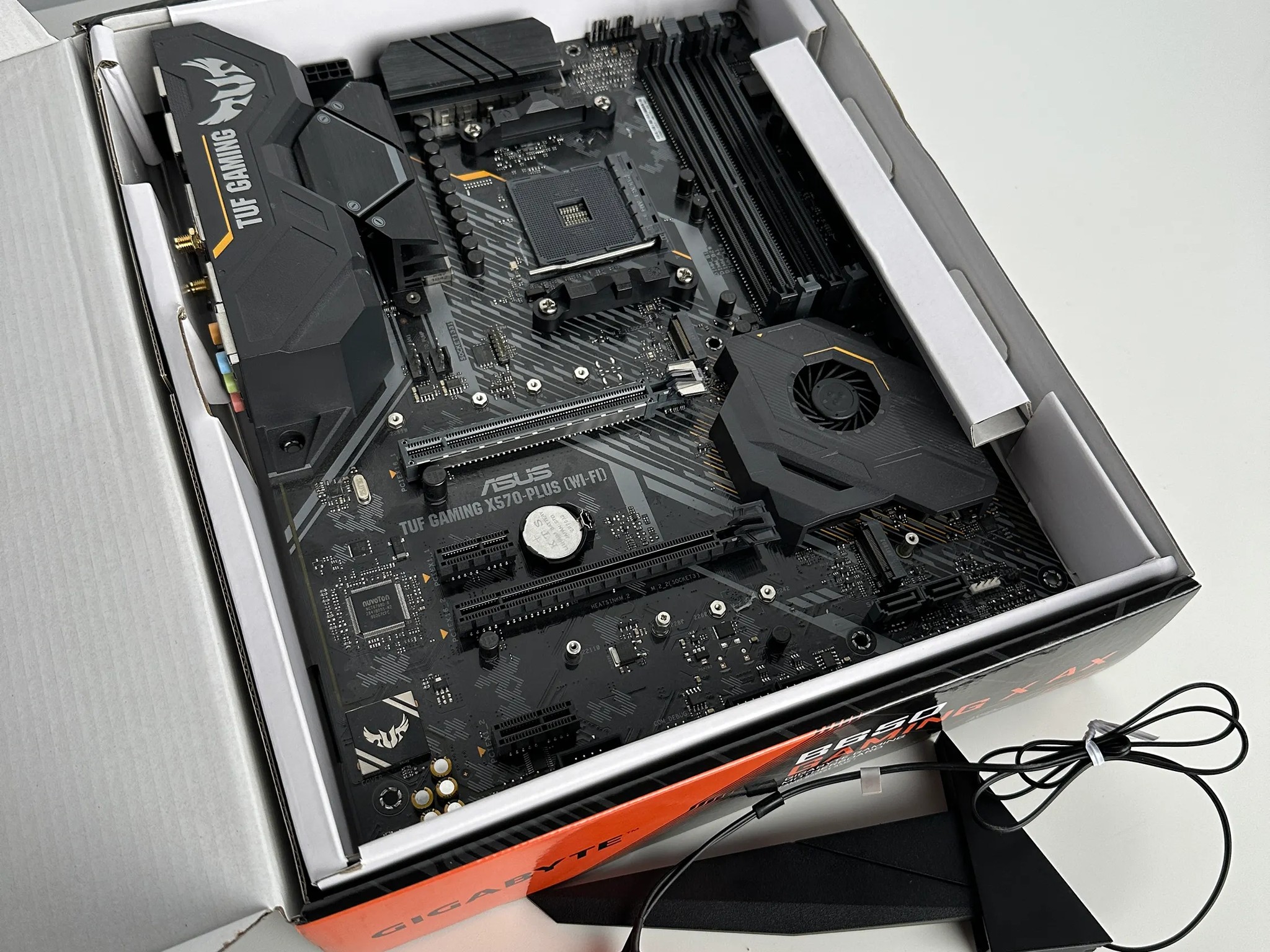 Asus TUF Gaming X570-PLUS Wifi AM4 Motherboard