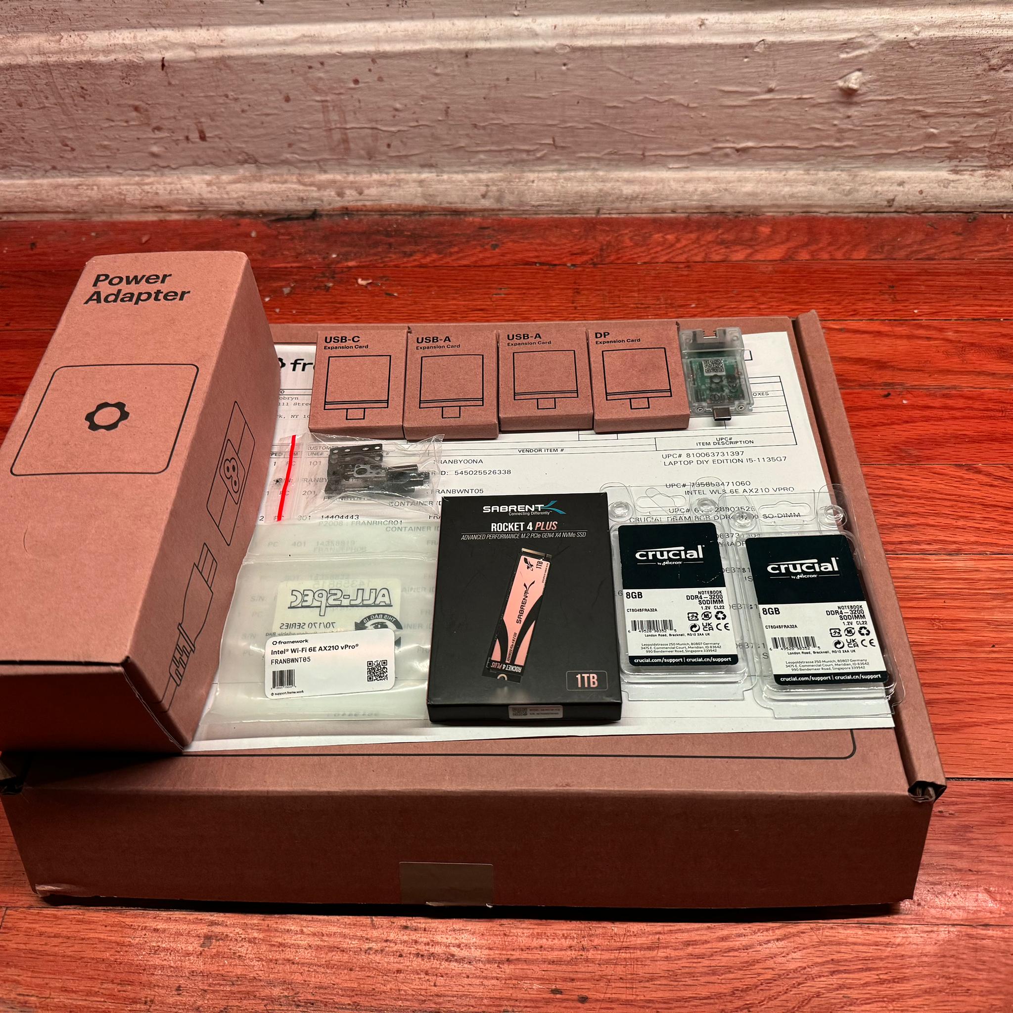 Framework 13_DIY US - Perfect Condition - Original Packaging & Parts / Some Upgraded