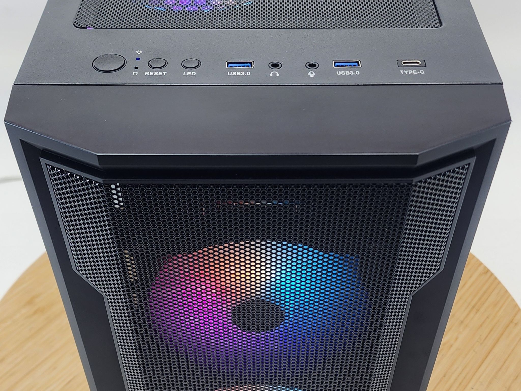 Gaming PC Ryzen 7 5700X3D 32GB RAM 1TB SSD RX 7800 XT 16GB Windows 11 Computer
