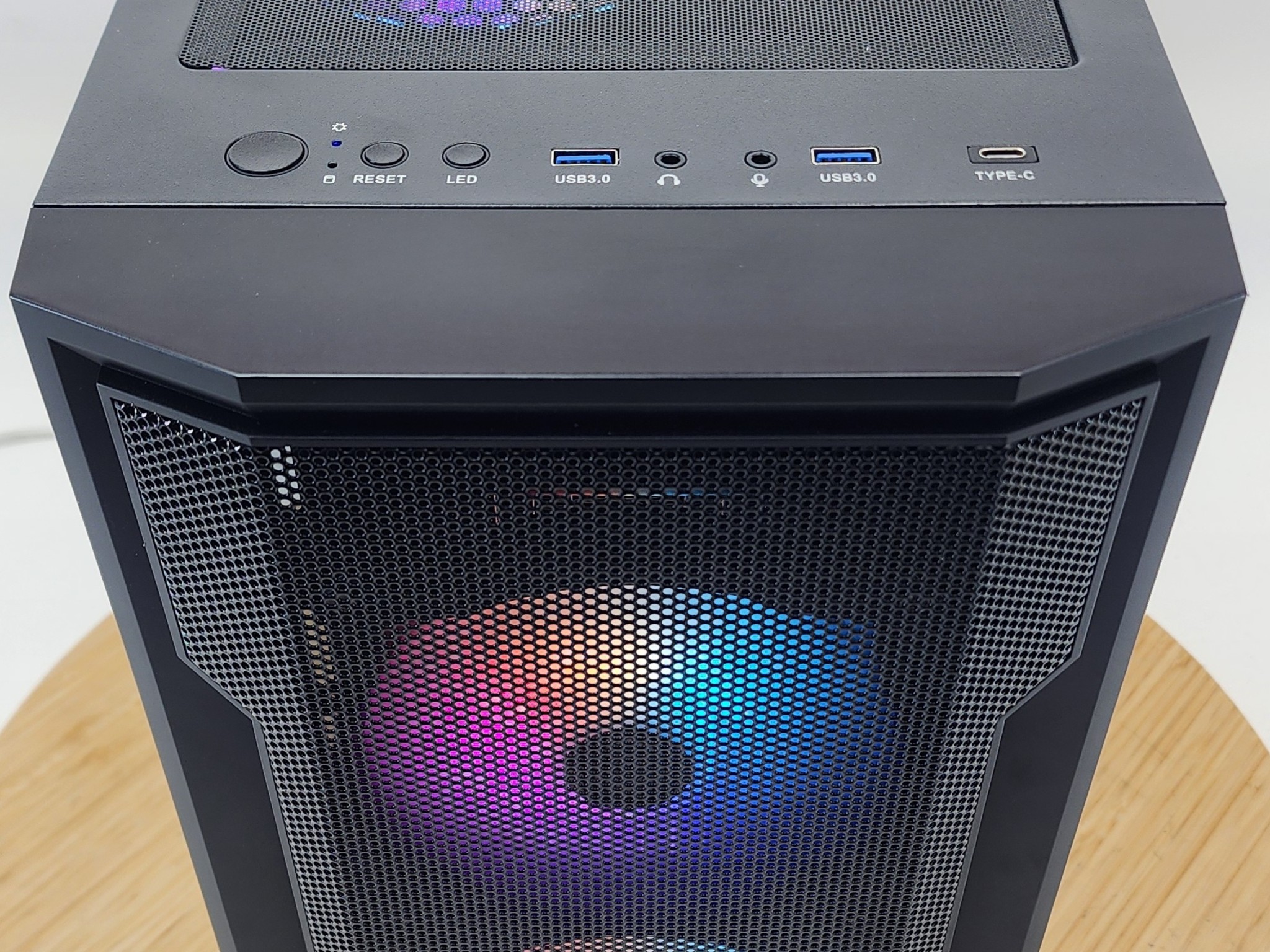 Gaming PC Ryzen 7 5700X3D 32GB RAM 1TB SSD RX 7800 XT 16GB Windows 11 Computer