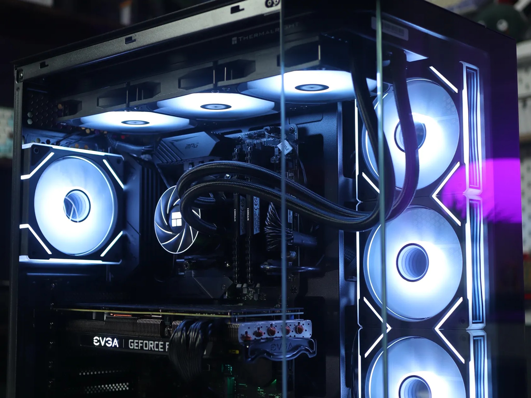 RTX 3070 | Ryzen 5 5600X| 32GB DDR4 RAM | 512GB NVME SSD