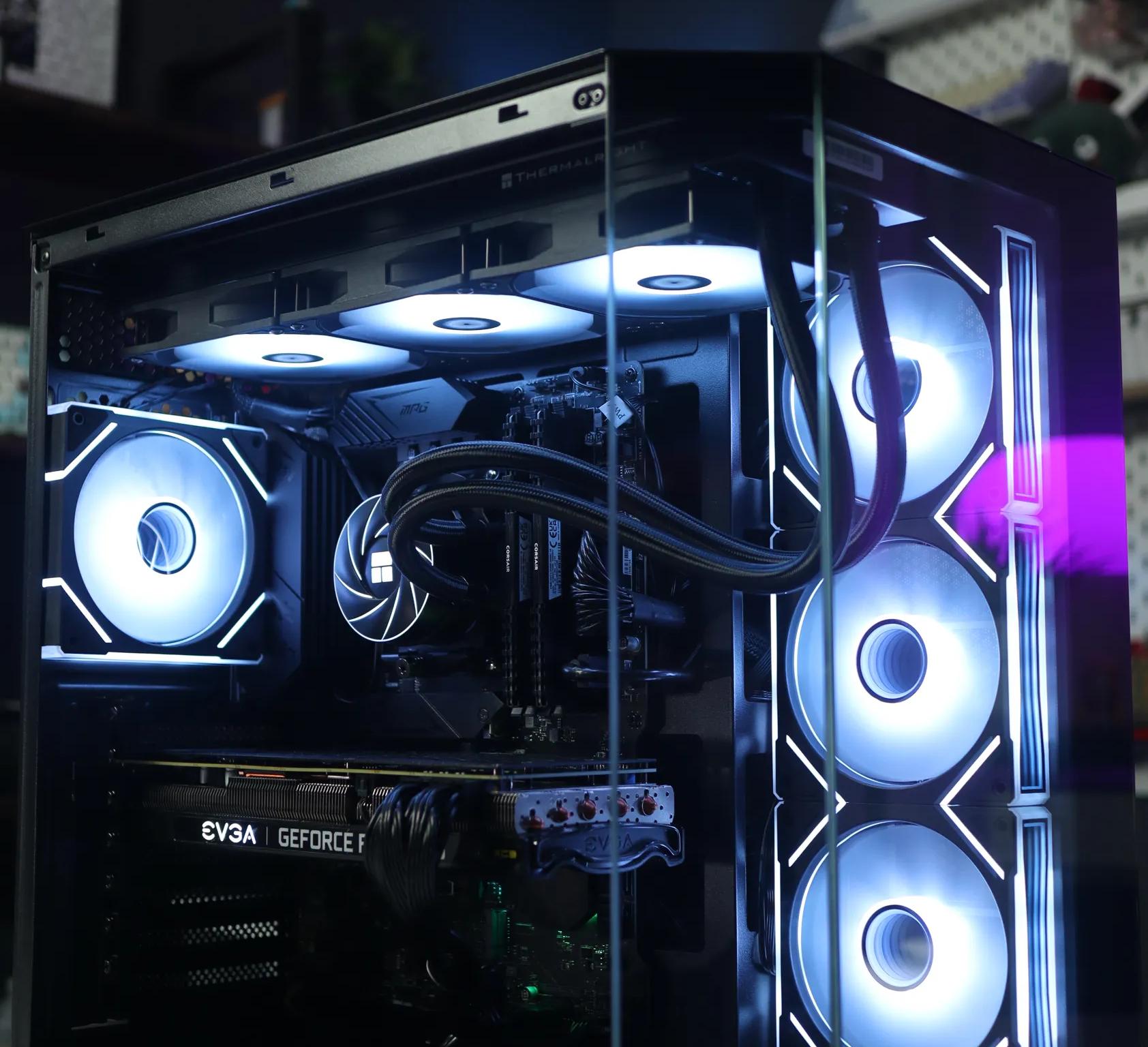 RTX 3070 | Ryzen 5 5600X| 32GB DDR4 RAM | 512GB NVME SSD