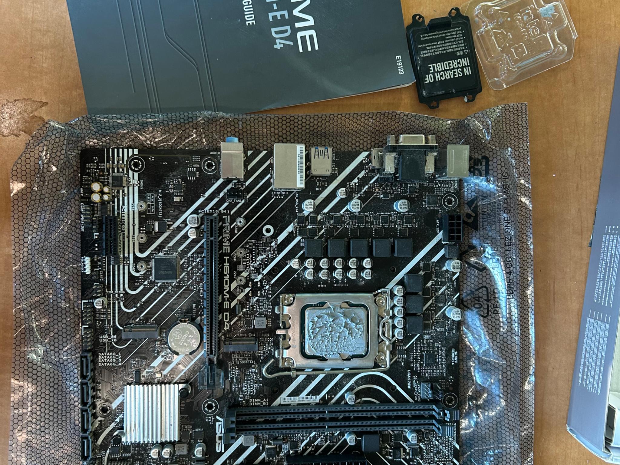 INTEL CPU + MOBO COMBO i3-12100F - ASUS PRIME H610M-E D4