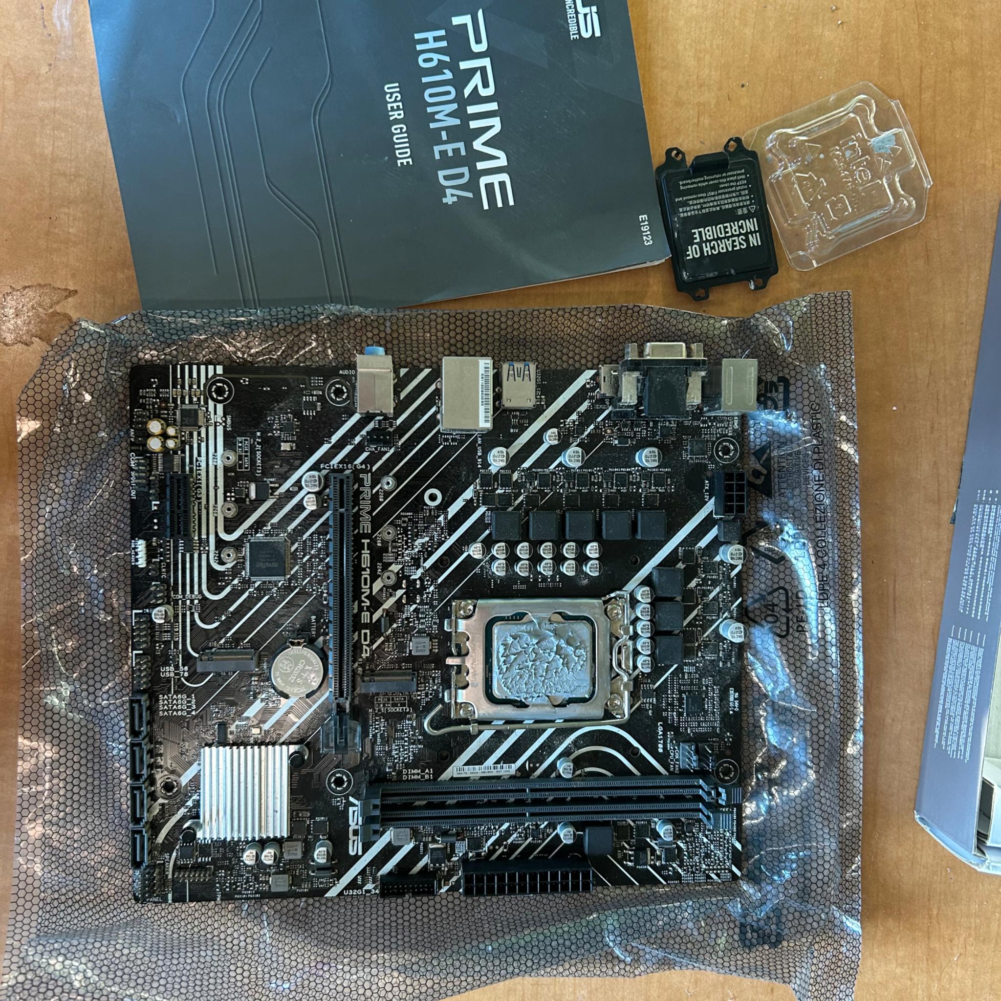INTEL CPU + MOBO COMBO i3-12100F - ASUS PRIME H610M-E D4