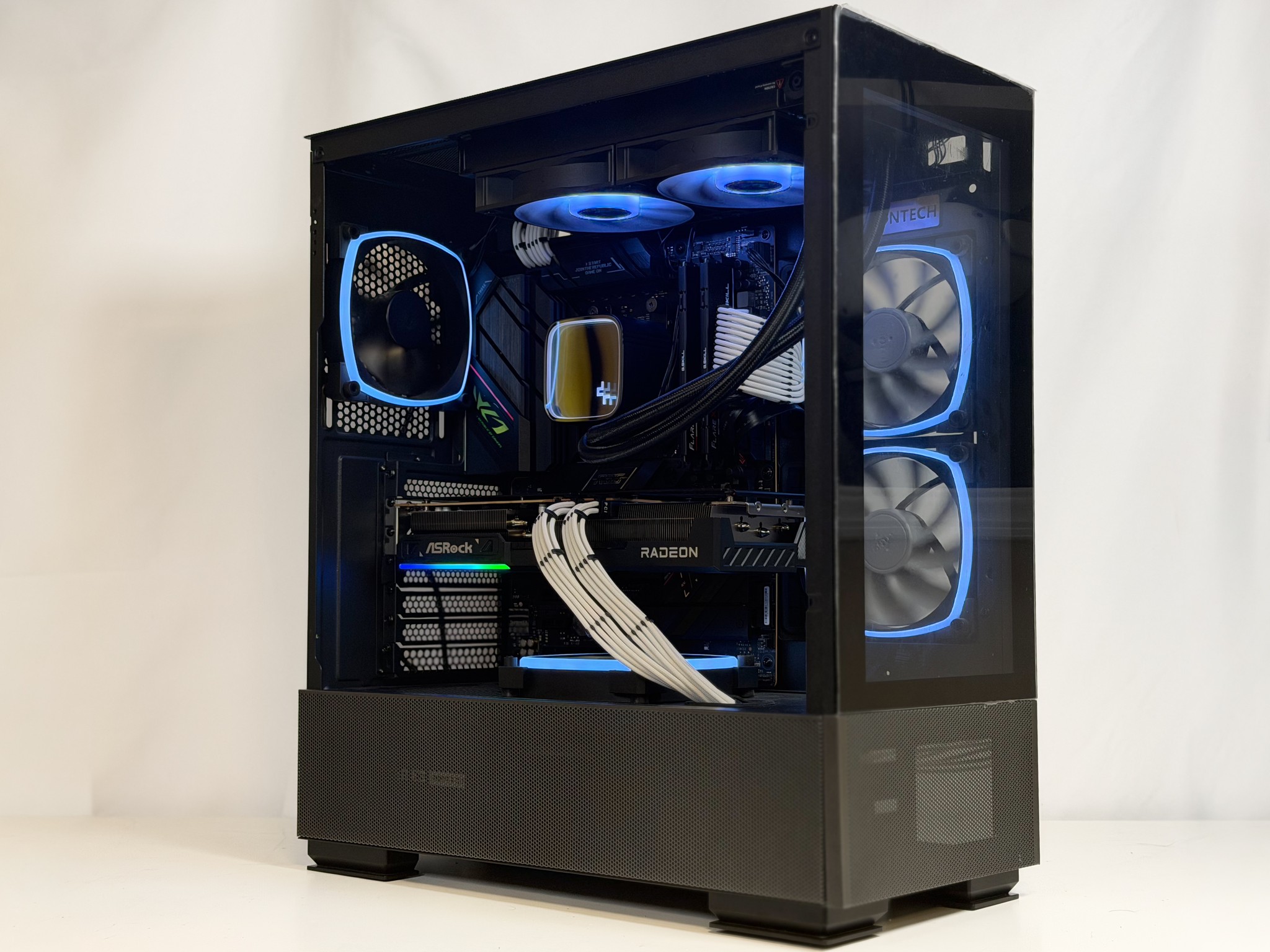 🔨1440p Crusher - RX 9070 | 7700X | 2TB SSD | 32GB DDR5