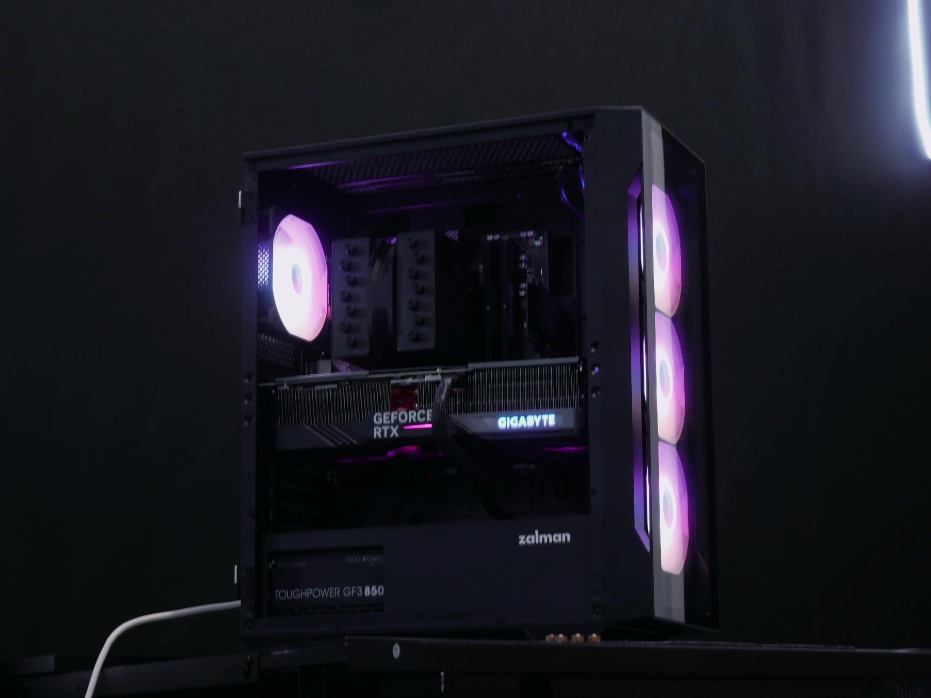 RTX 4090/ R9 7950X3D Gaming PC Computer