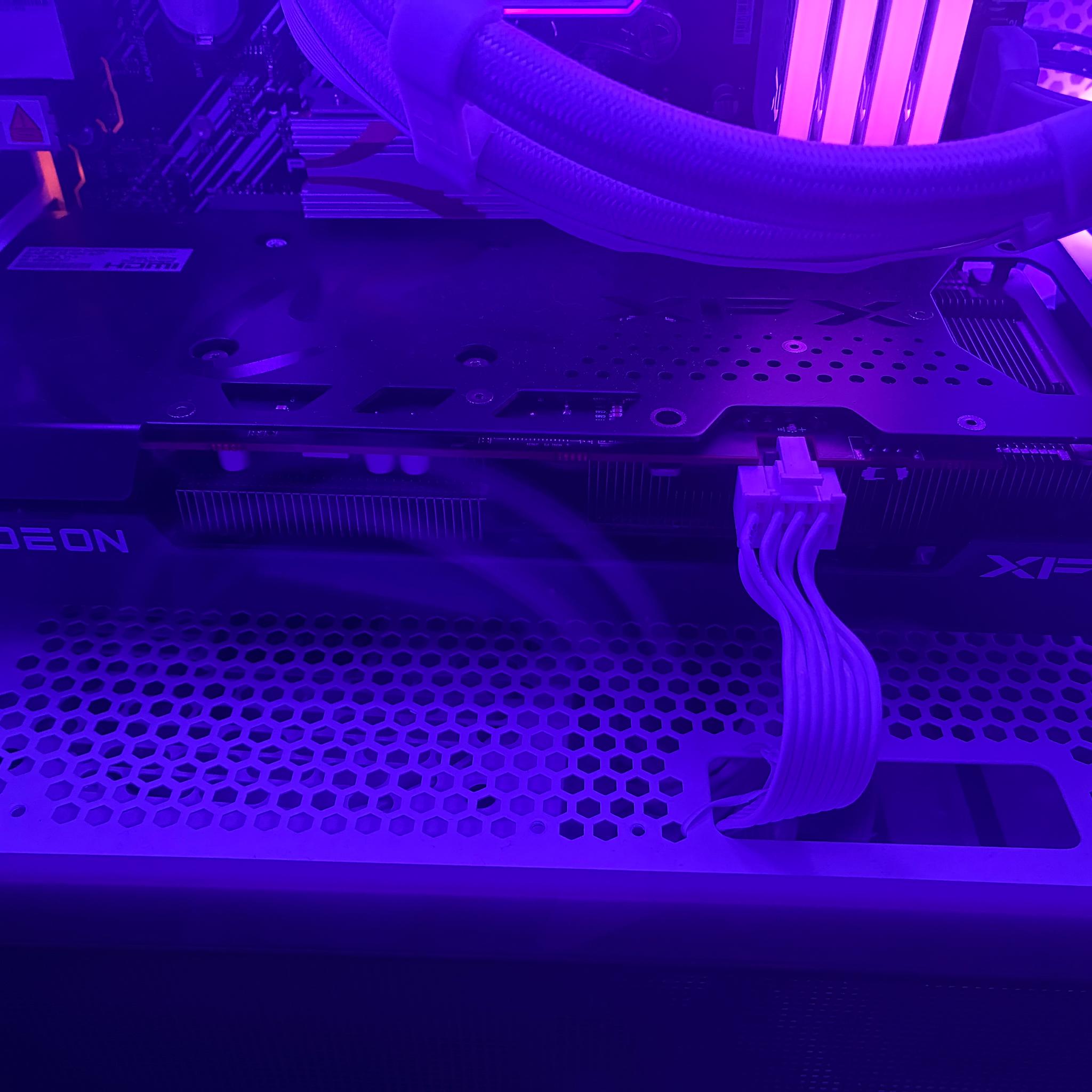 XFX Speedster QICK 308 Black Radeon RX 6600 XT