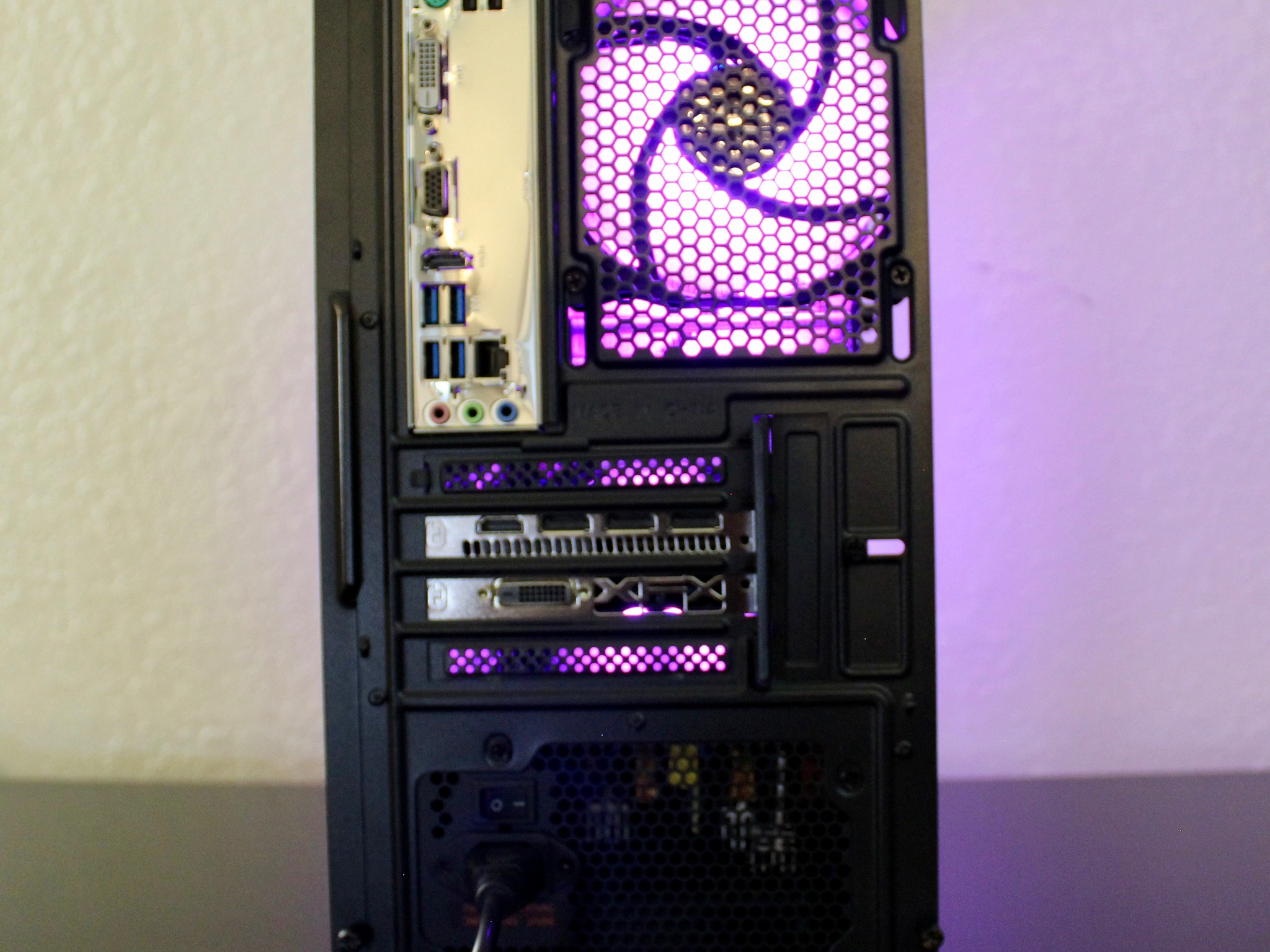 Purple Shadow! Awesome Gaming PC | Ryzen 5 2600 | XFX 580 8GB | 16GB DDR4 | 512GB M.2 | W11 + WiFi |