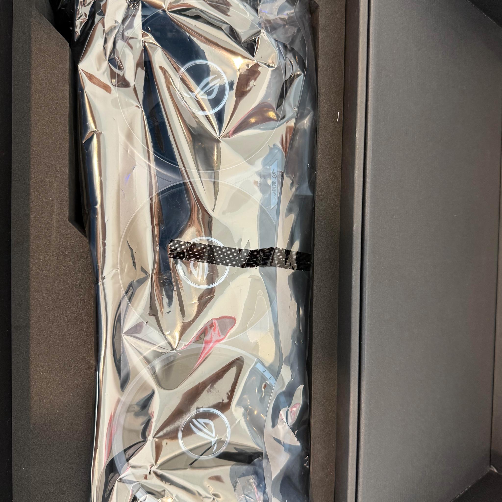 ASUS ROG Astral GeForce RTX 5080 16GB GDDR7 OC Edition