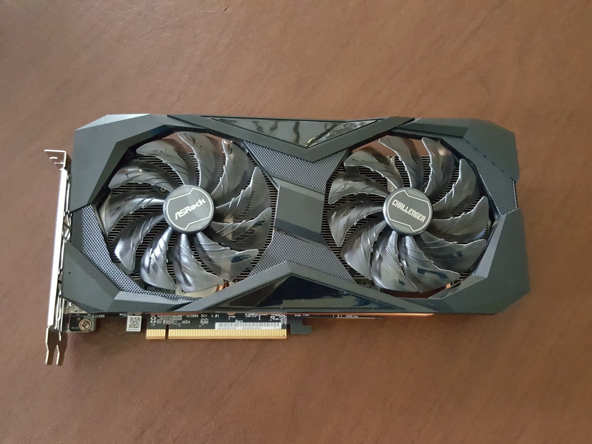 AMD RADEON RX 6650 XT 8GB ASROCK CHALLENGER D OC
