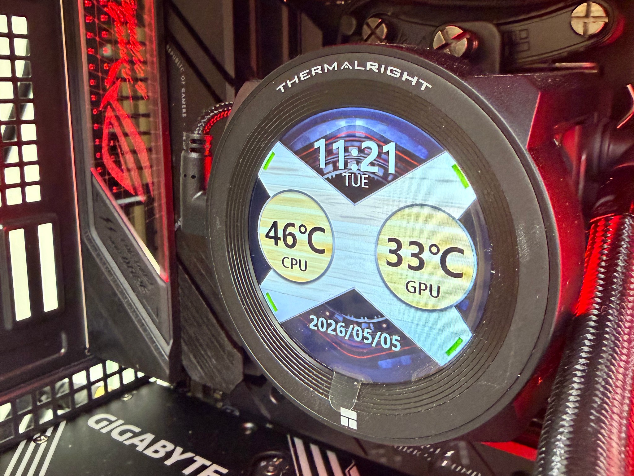 Cinder Ascent ROG AM5 Gaming PC AMD 7500X3D RTX 5070 32GB DDR5 1TB NVMe Gen4