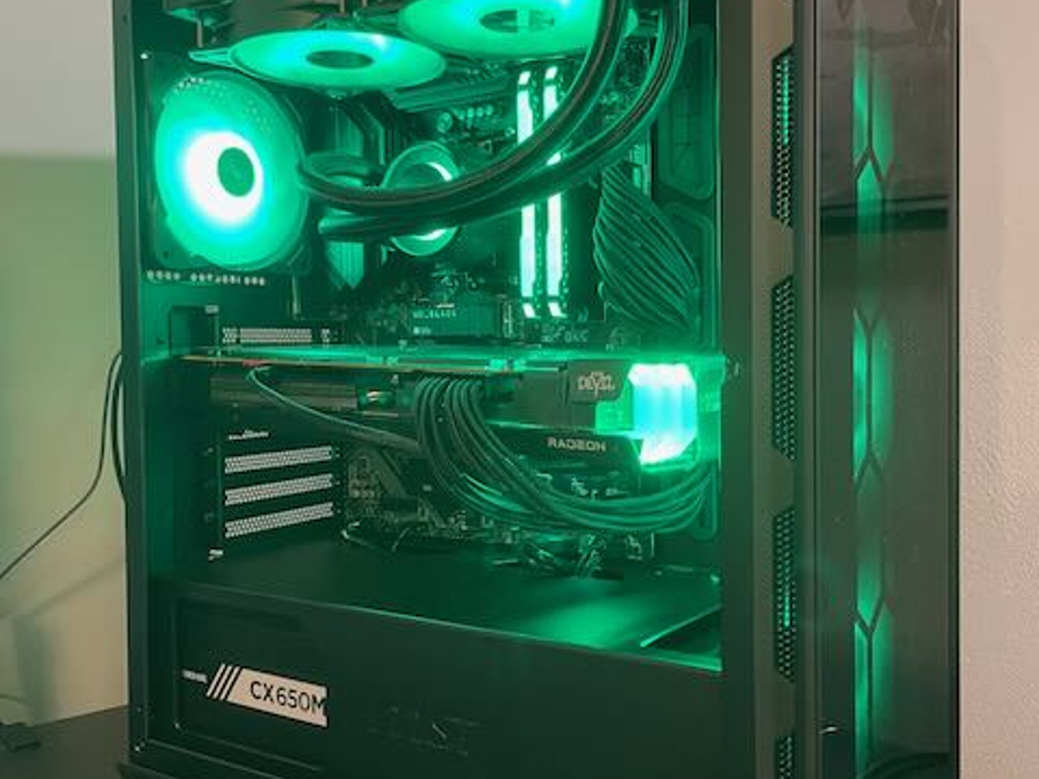 Shadow Fury! Gaming PC w/ Ryzen 5 5600X, RX 6700 XT, 32 GB DDR4, 1 TB NVMe, and lots of RGB