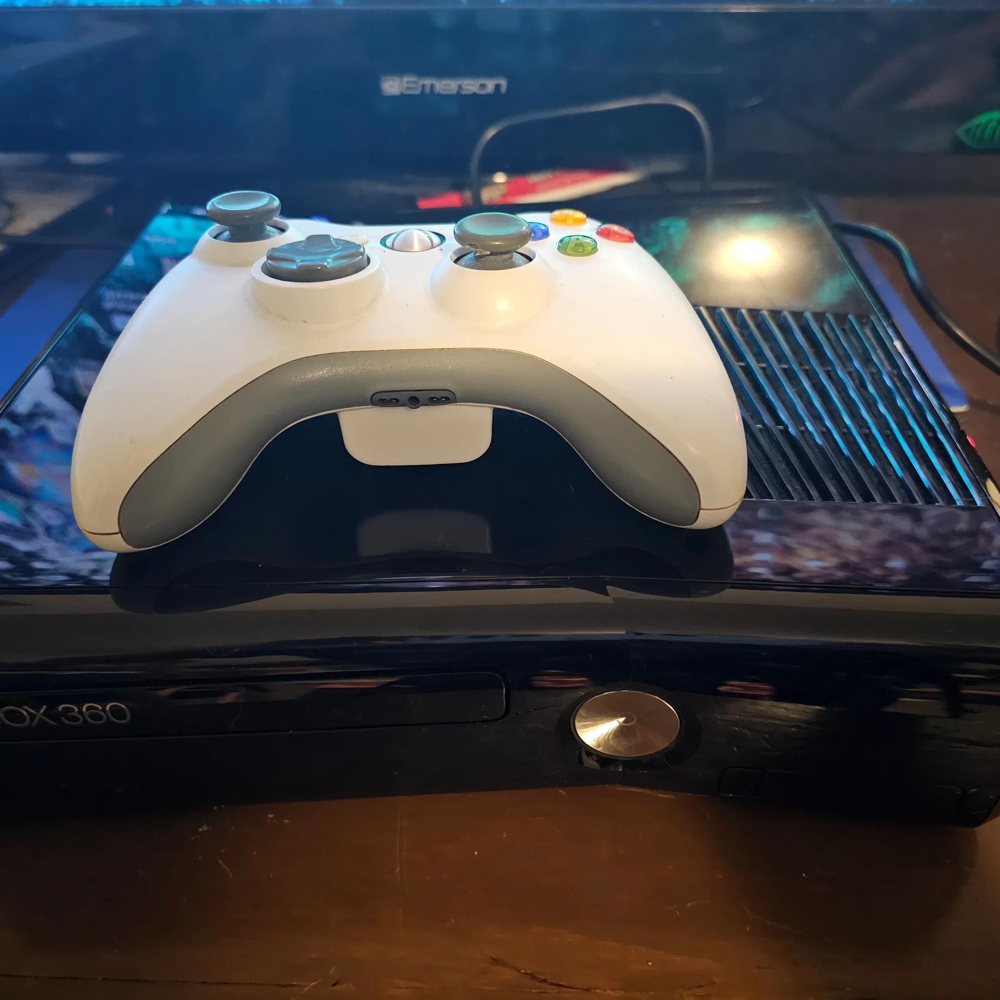 Xbox 360 S 500GB RGH 3