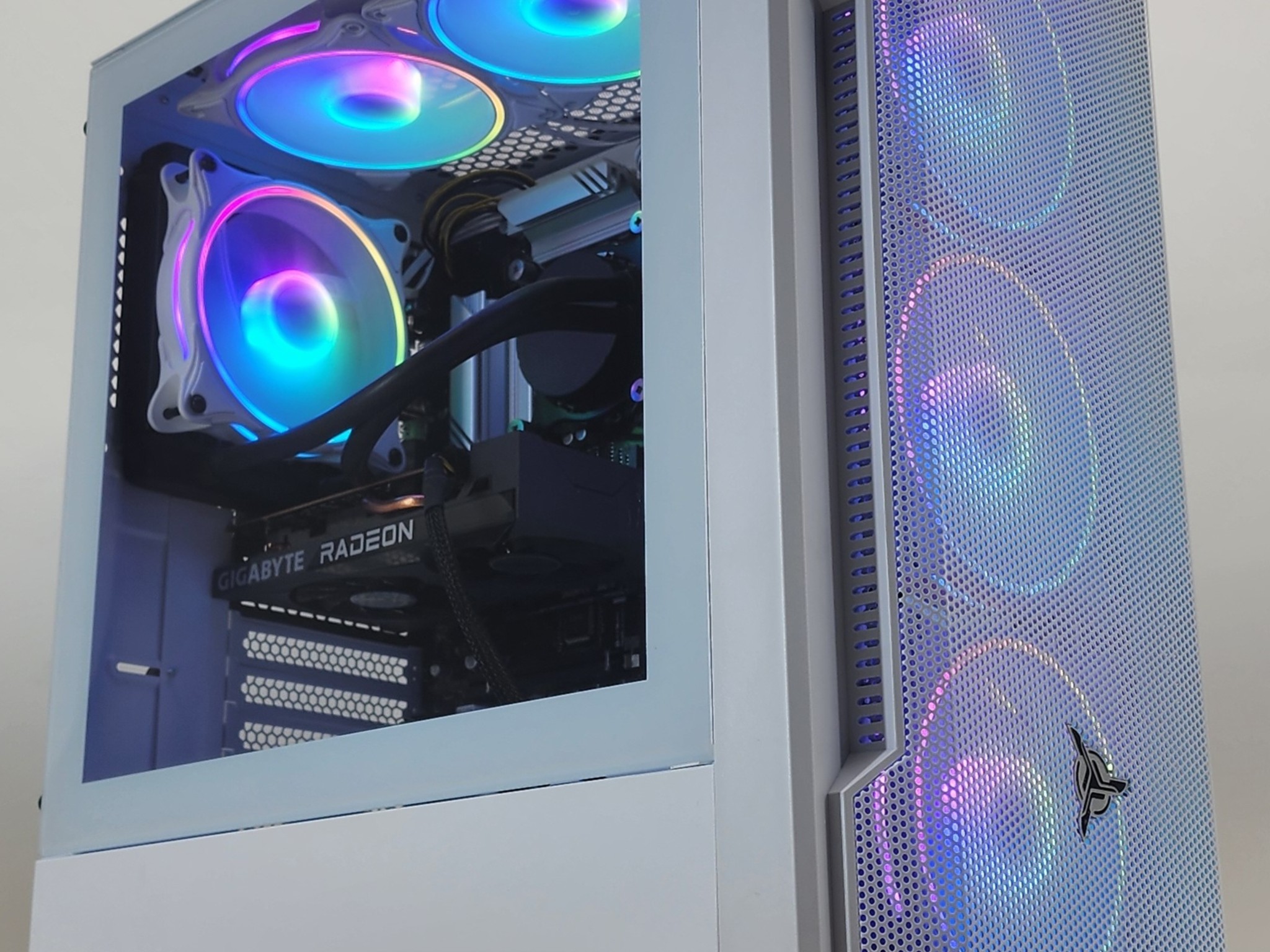 Gaming PC i5-10400F 16GB RAM 500GB SSD RX 6500 XT 4GB Windows 11 Computer