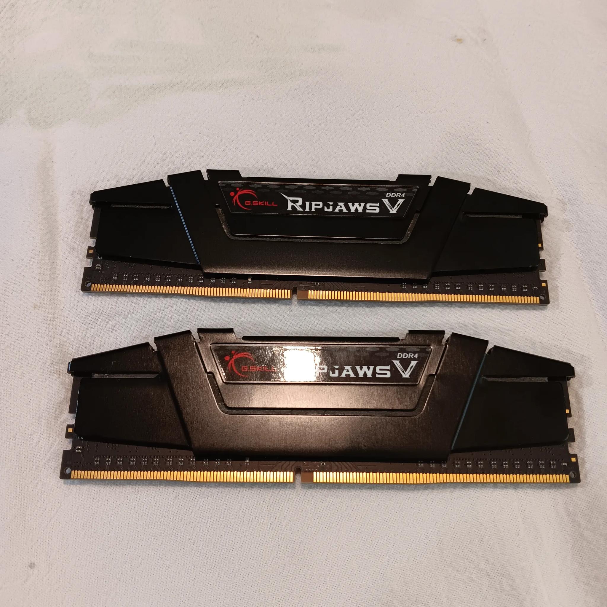 GSkill Ripjaws DDR4-3600 16GB (2X8GB) RAM Ex Condition