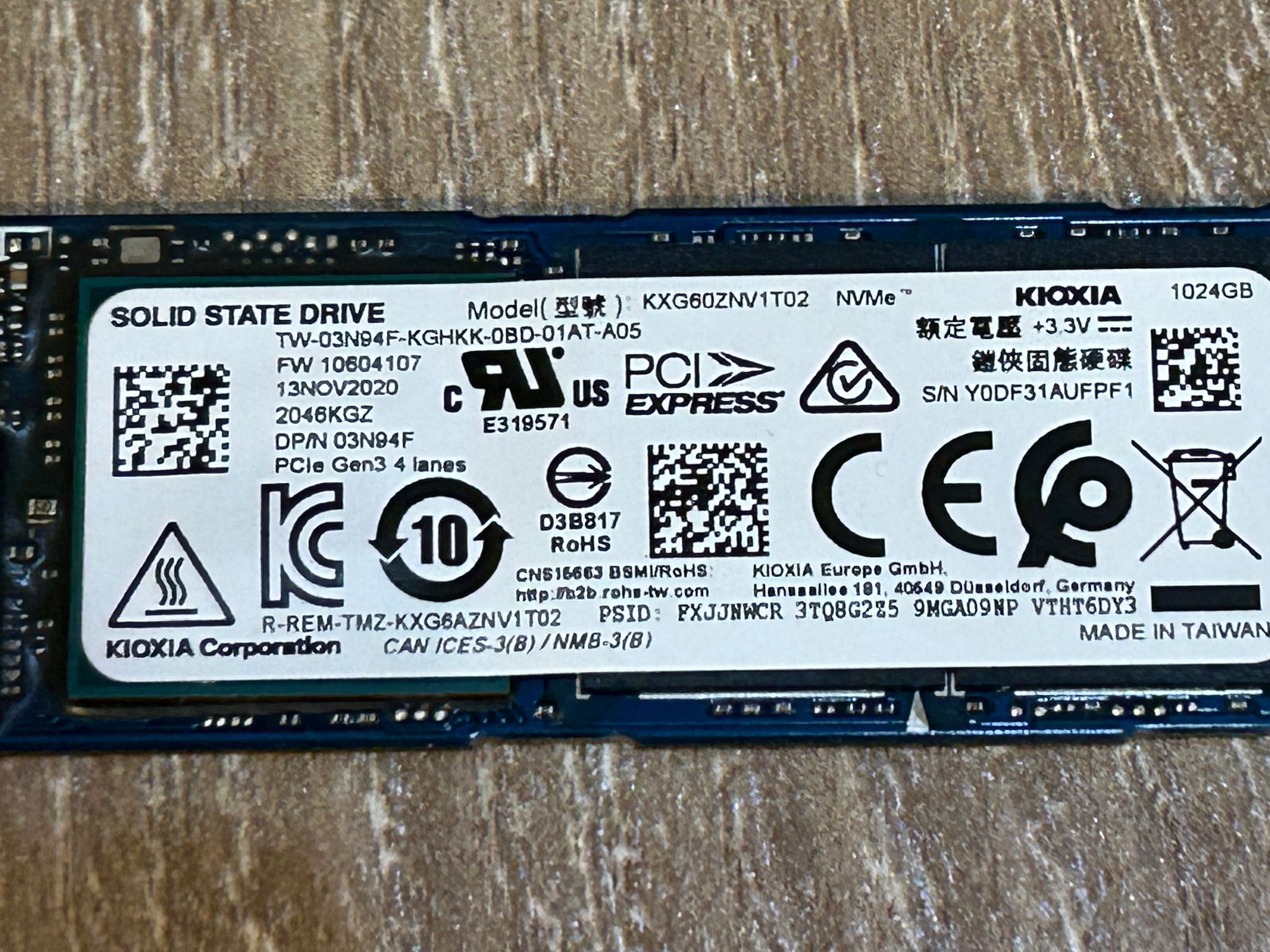 1TB SSD - KIOXIA 2280 M.2 NVMe Gen 3.0 x4 KXG60ZNV1T02 Solid State Drive - 22264