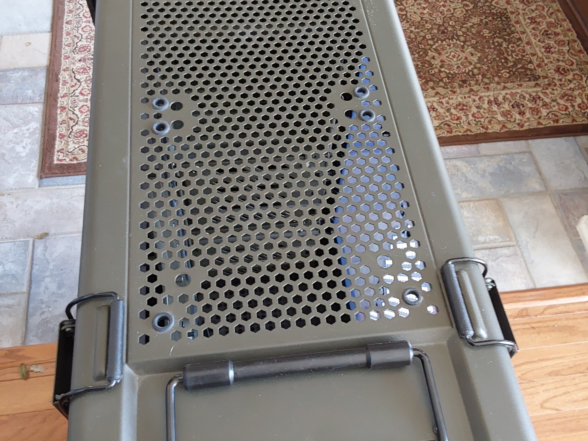 Classic Corsair Vengeance Series C70 Steel ATX Mid Tower Computer Case (Military Green!)
