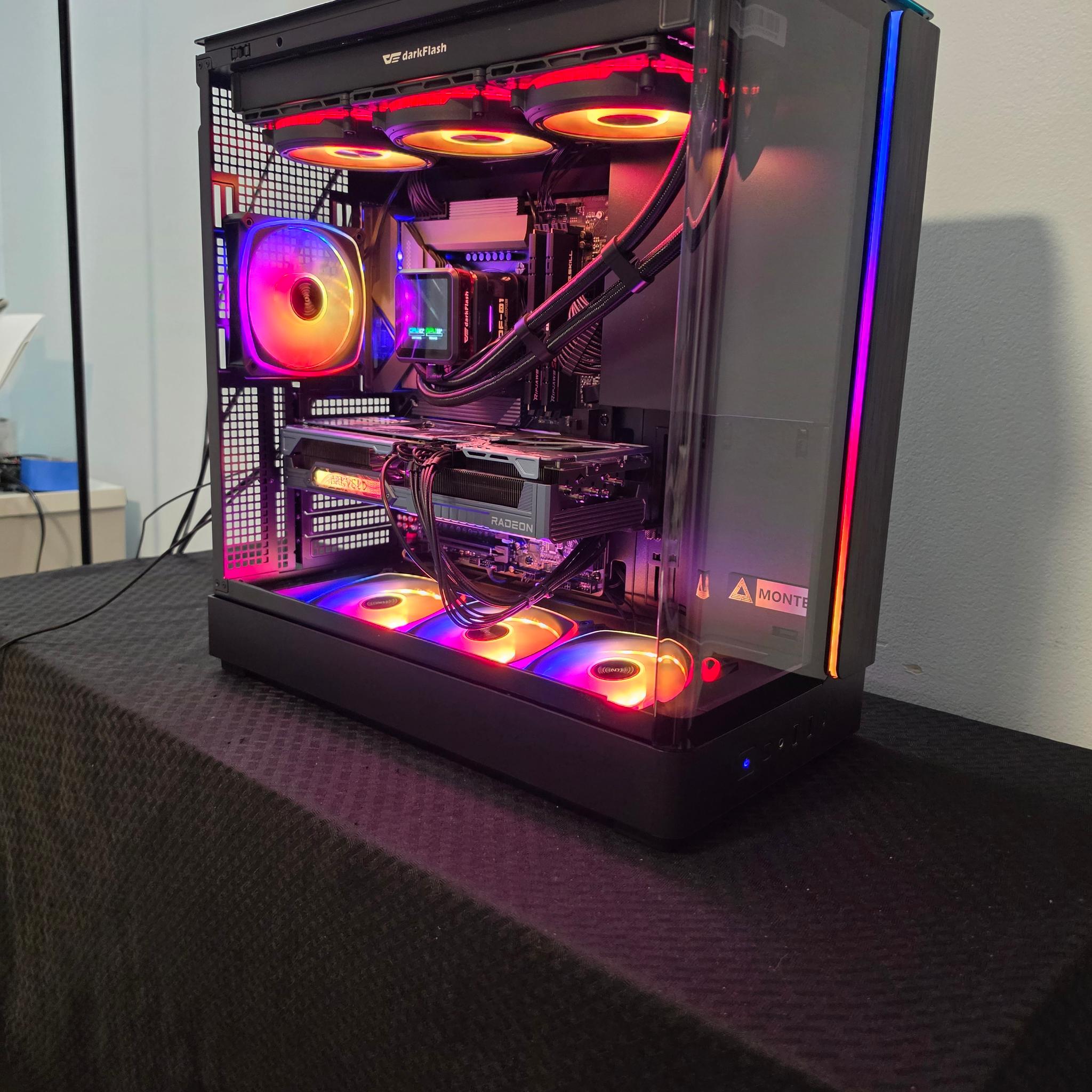 RX 9070 XT-Intel Core Ultra 7 270k plus-32 GB DDR5 6000-2 TB (1+1) NVME Beast Gaming PC