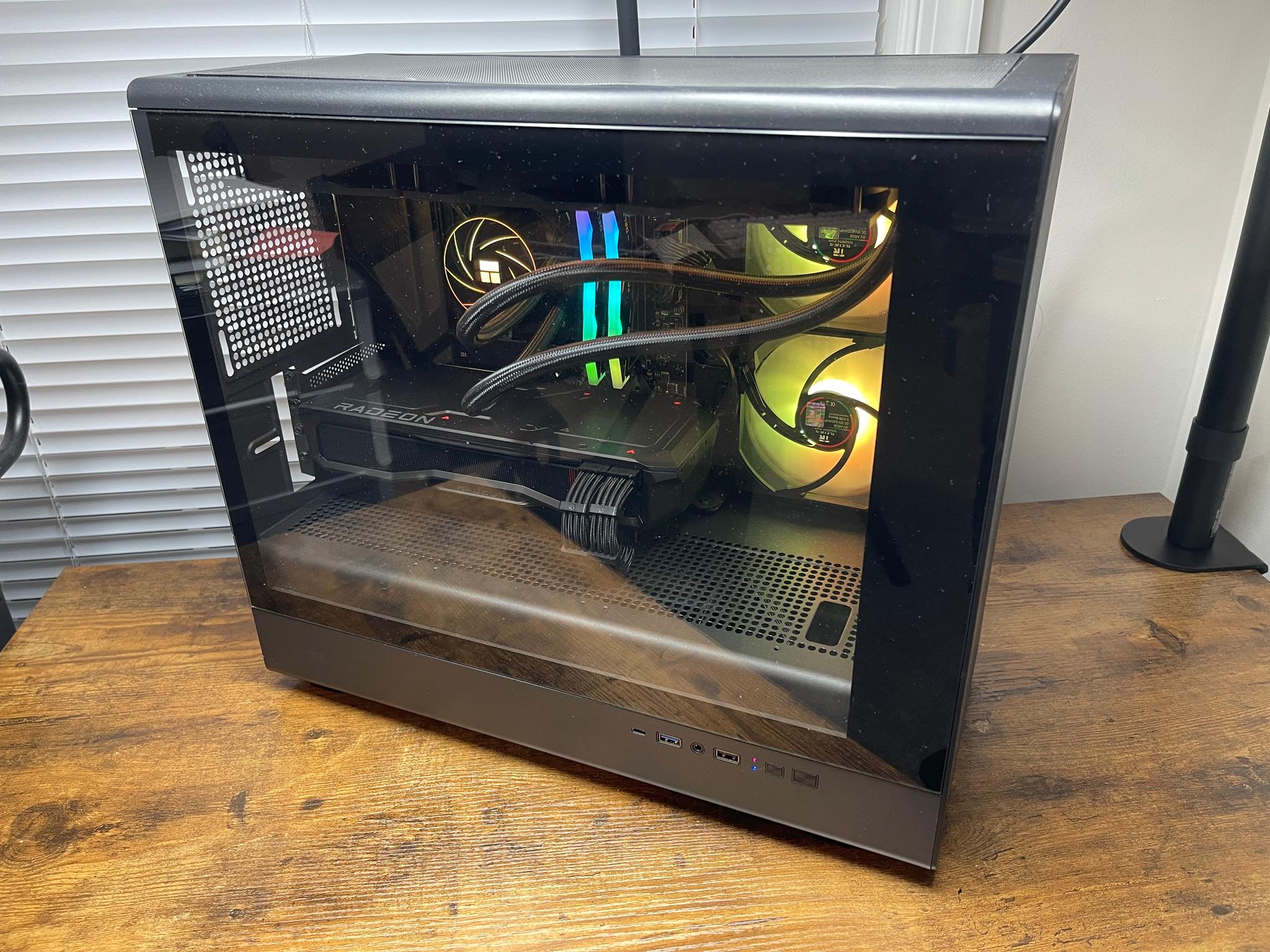 7800X3D & 7900 XT 20GB GAMING MONSTER!