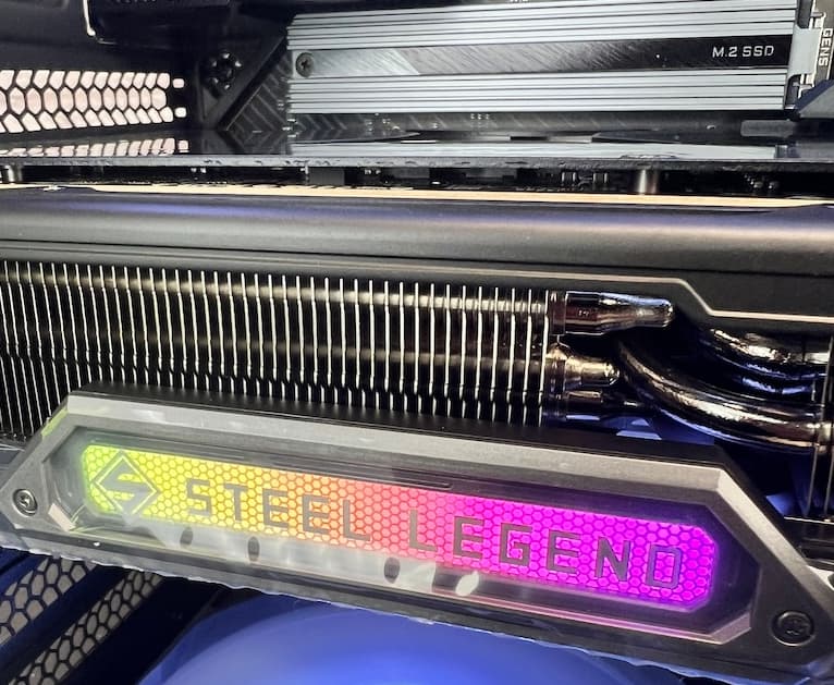 RX 9070 XT Ryzen 7 7700X 32GB DDR5 2TB M.2 Win 11 Pro Gaming PC