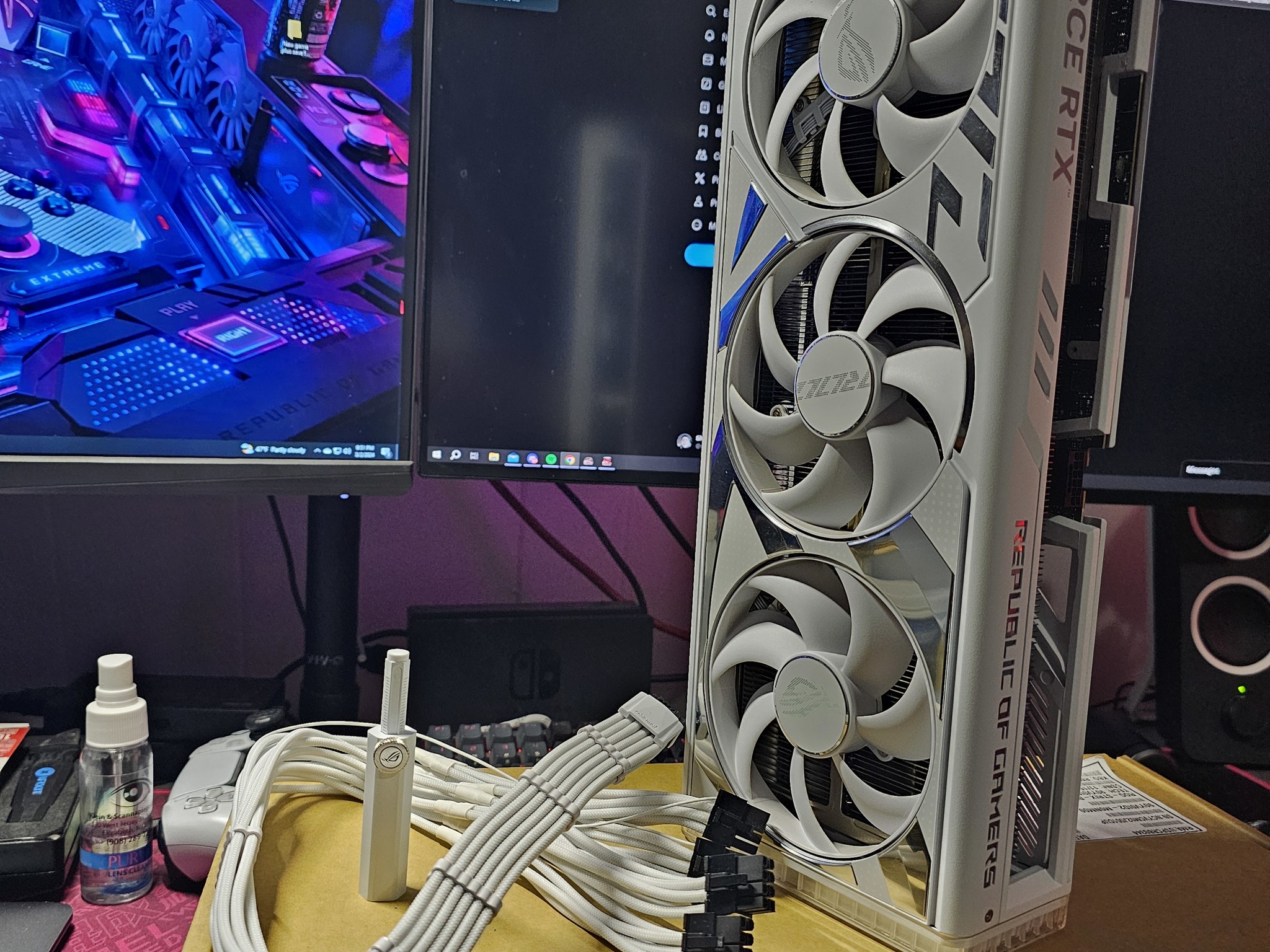 ROG Strix GeForce RTX 4090 24GB GDDR6X White OC Edition