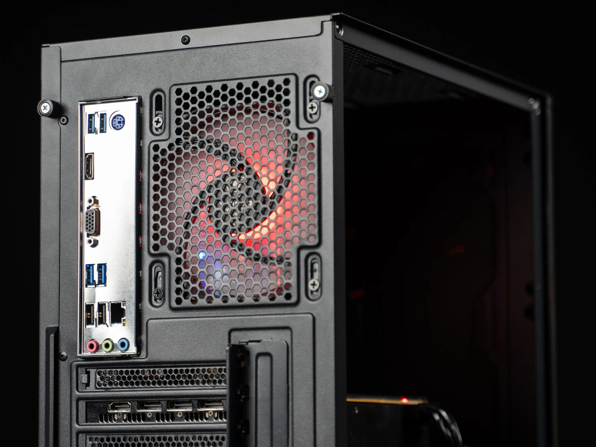 “VegaMight” Radeon Vega 64 Ryzen 5 16GB Windows 11 Pro 1TB Gaming PC Powerhouse