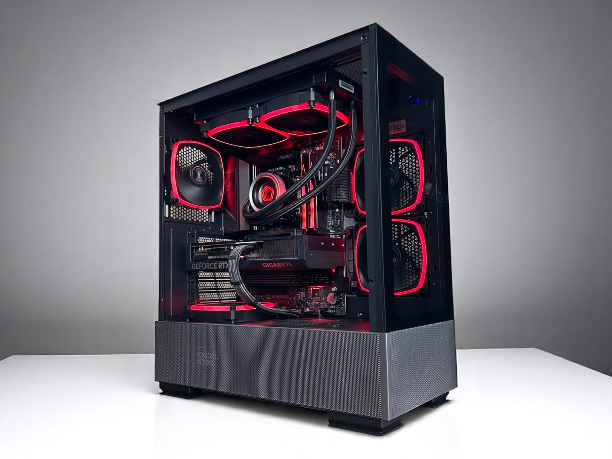 RTX 4070ti Super | Ryzen 7 7800X3D | 32GB DDR5 6000MT/s | 2TB SSD | The Crusader RTX
