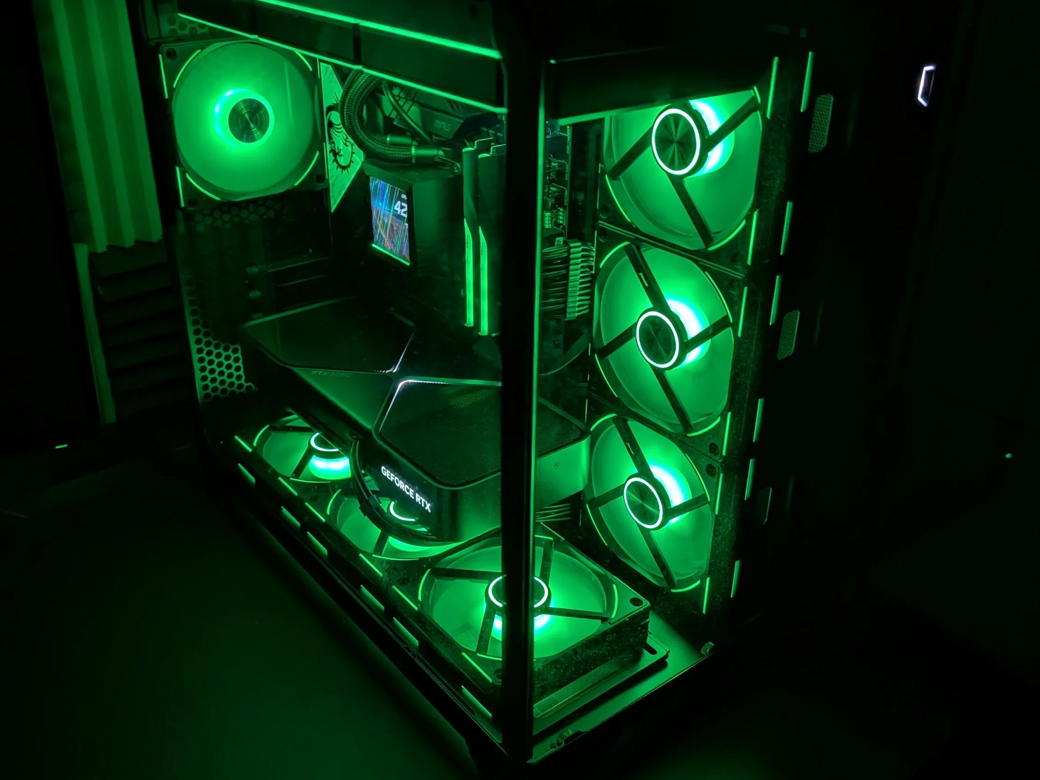 i9-14900K, 64GB DDR5-6400, 1TB M.2 NVMe, 1500W Platinum PSU, WiFi – Liquid Cooled Gaming PC