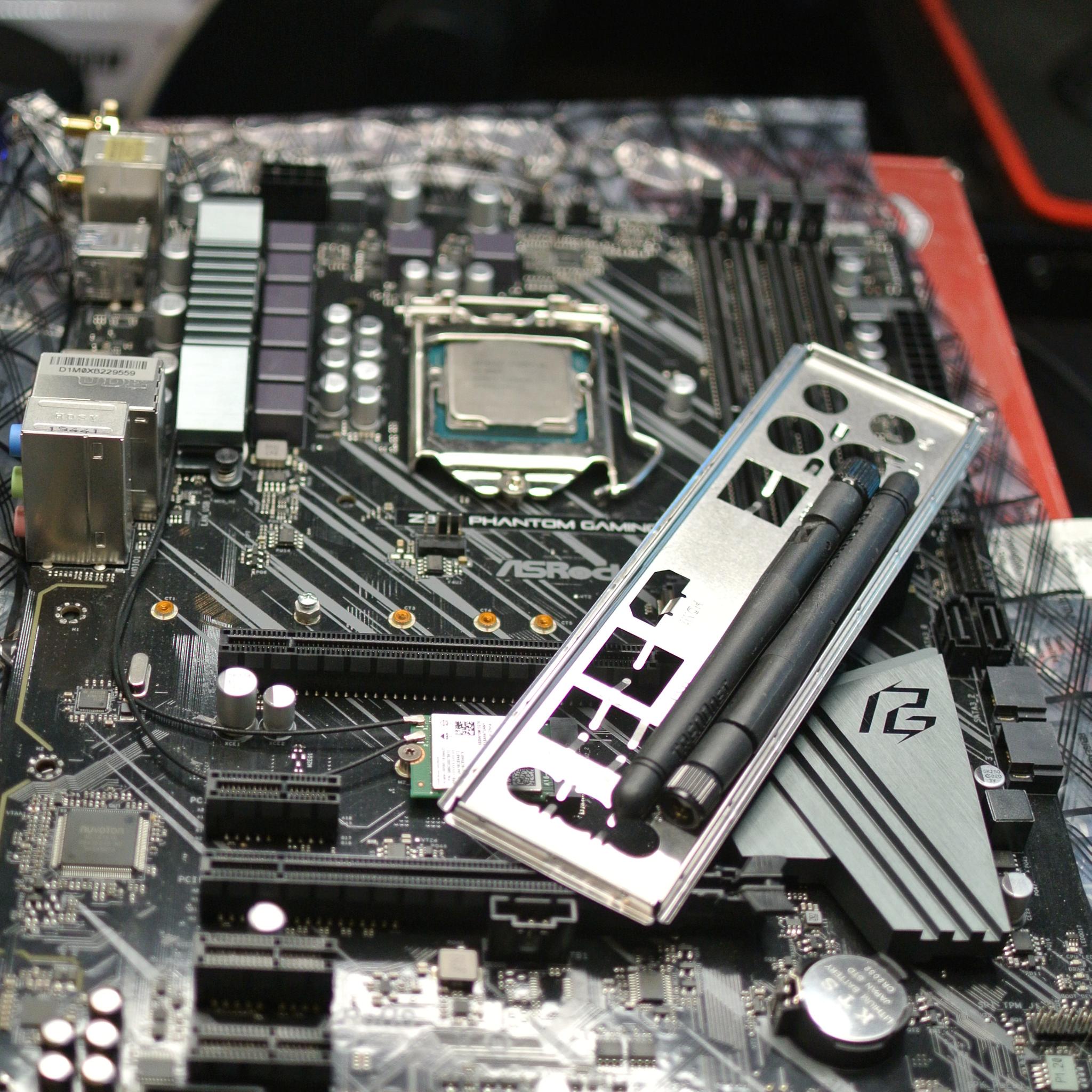 ASRock z390 Phantom Gaming Motherboard w/ i5 8600 CPU Bundle