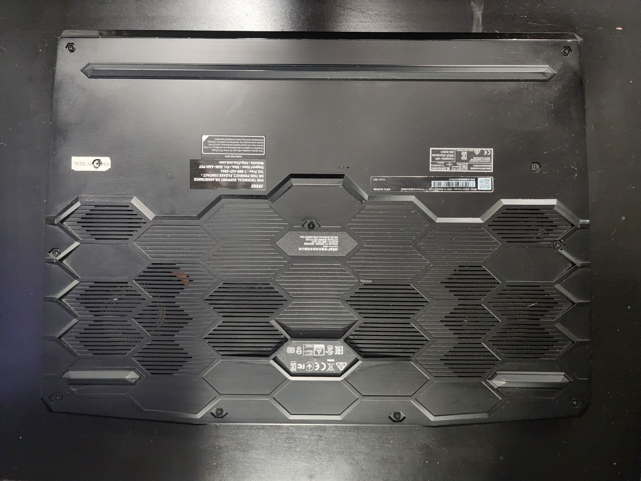 MSI Raider GE66 SFS 15.6" i7-10750H 32GB 2070 Super 1TB W11