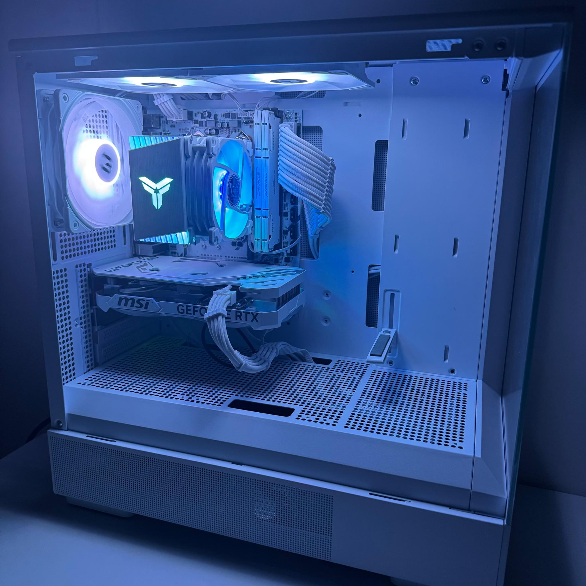 ALL white rtx 4060 gaming pc 32gb of ram ddr4 ALL NEW parts 1tb ssd