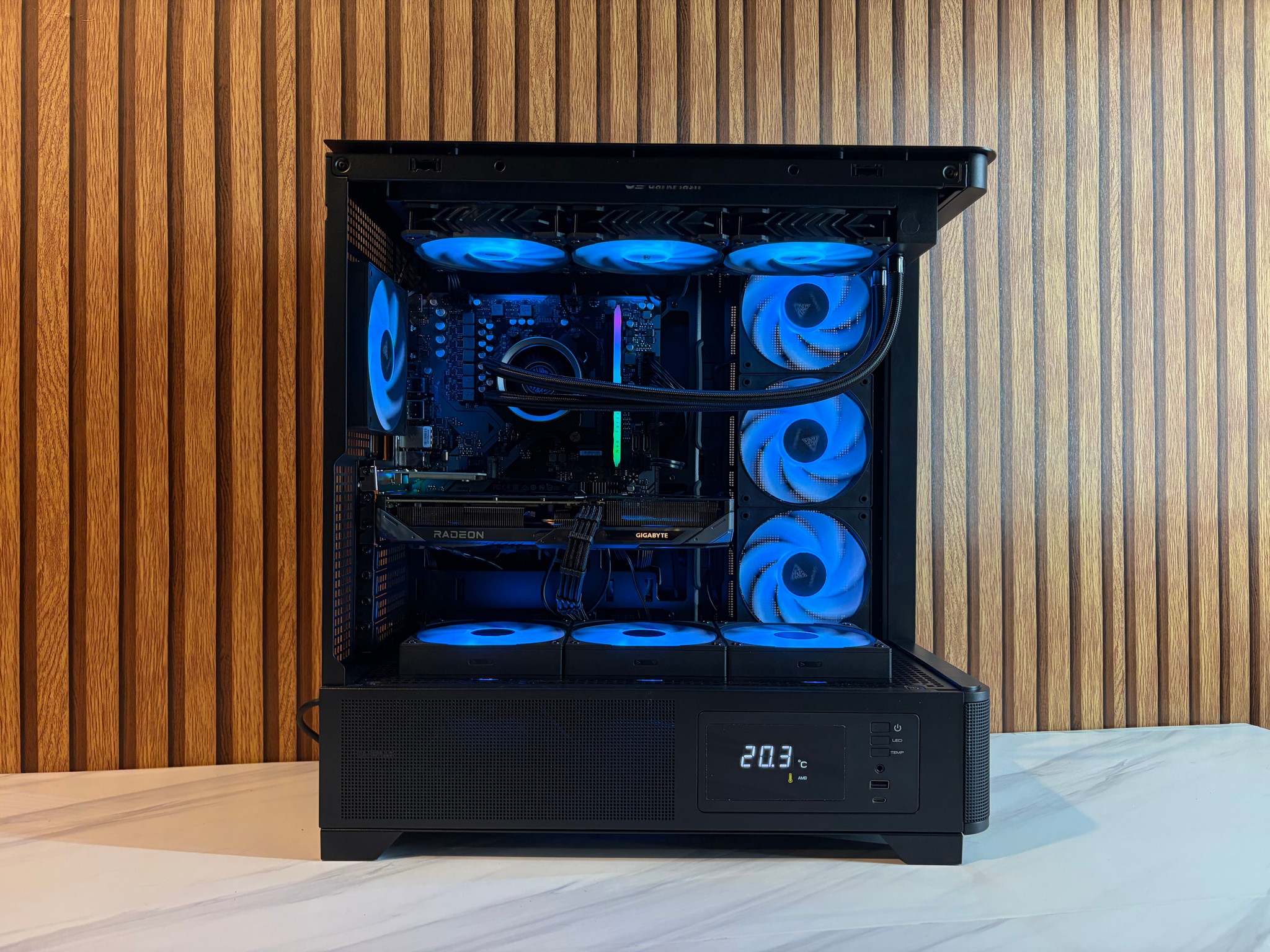9060XT 16GB | RYZEN 5 9600X  | 16GB DDR5 | 650W | 360MM