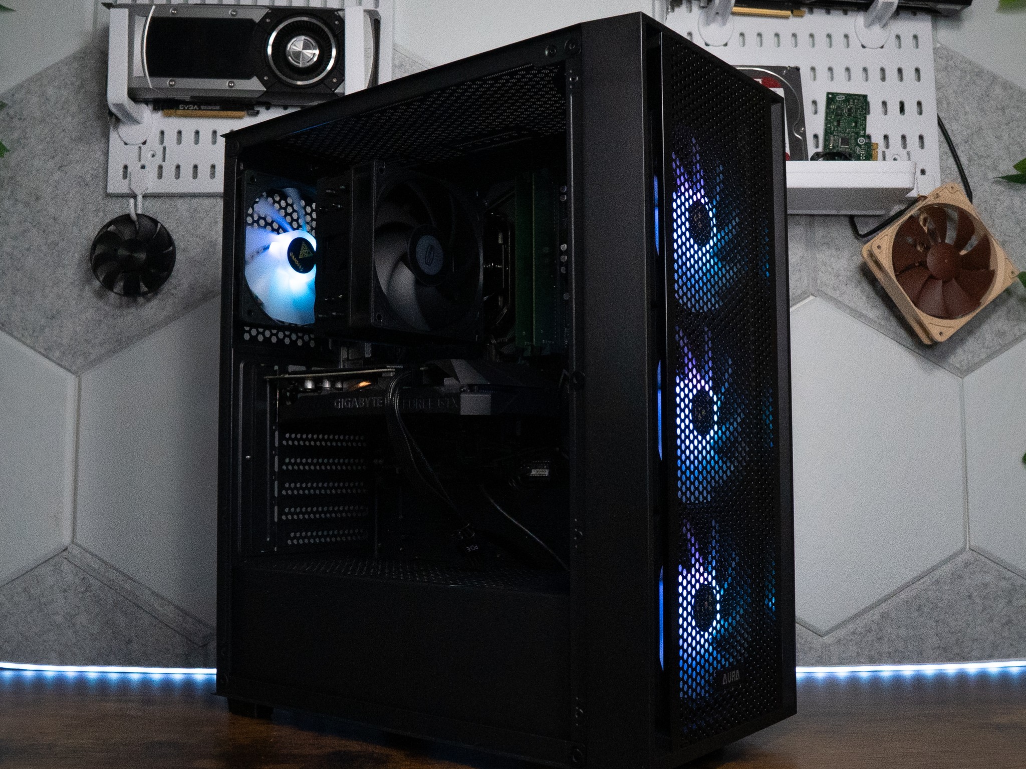 ❄️❄️ BUDGET - FORTNITE Ready GAMING PC | RYZEN 5 2600 | GIGABYTE GTX 1660 | 16GB DDR4 RAM | 1.25TB