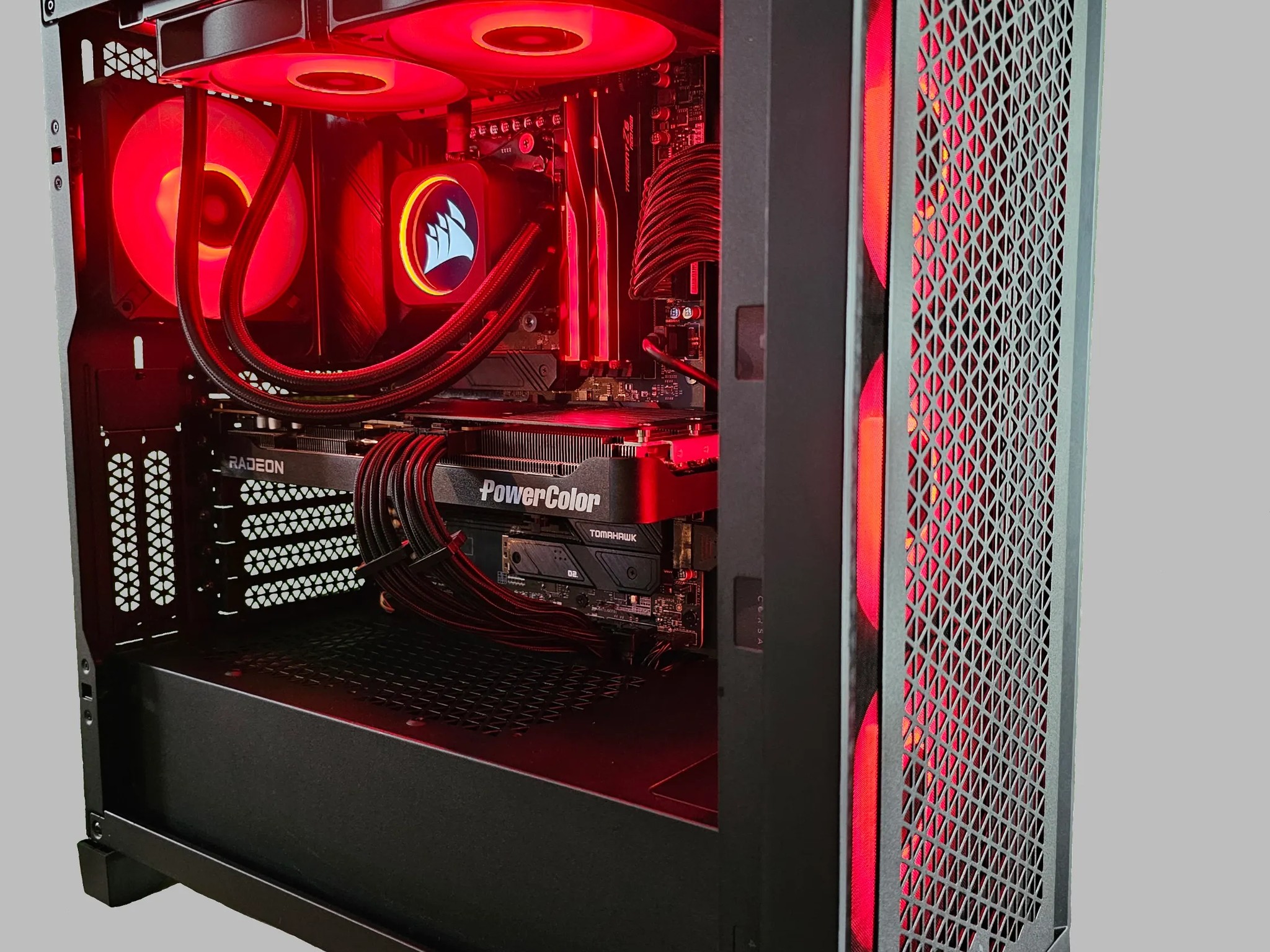 AMD Ryzen 7 9700X; Radeon RX 9070 XT; 64GB DDR5-6000 RAM; 2TB SSD