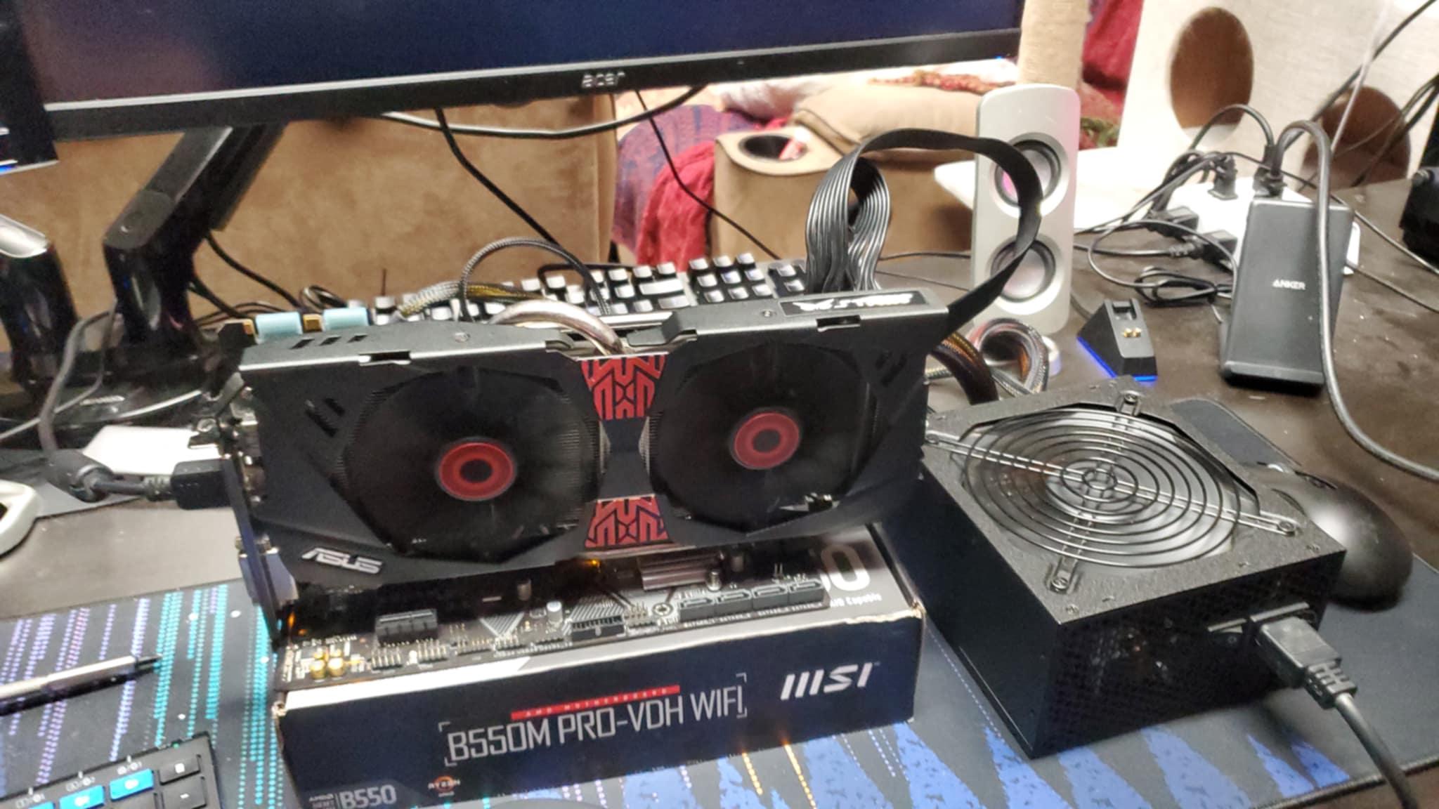 Rosewill Capstone 650M, 650 Watt 80+ Gold Semi-Modular Power Supply