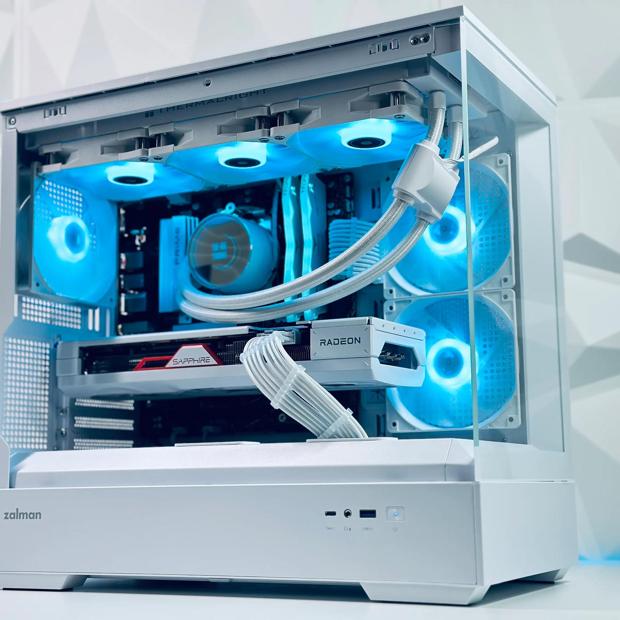 ✨🎁🎄🐻‍❄️ 🧊 Polar Bear  Gaming PC❄️AMD RX 7800 XT 16GB❄️AMD Ryzen 7 7700