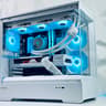✨🎁🎄🐻‍❄️ 🧊 Polar Bear  Gaming PC❄️AMD RX 7800 XT 16GB❄️AMD Ryzen 7 7700